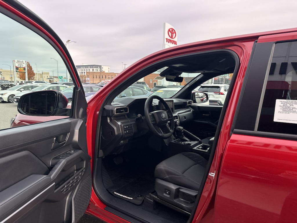 New 2025 Toyota Tacoma SR5 Truck Double Cab