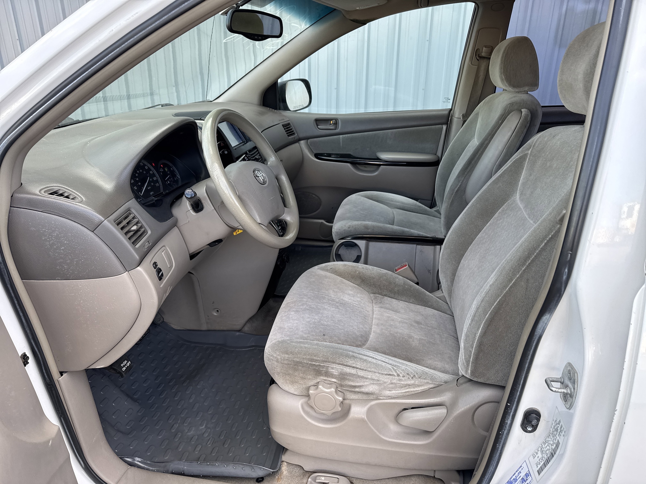 Used 2004 Toyota Sienna CE with VIN 5TDZA23C14S069062 for sale in Twin Falls, ID