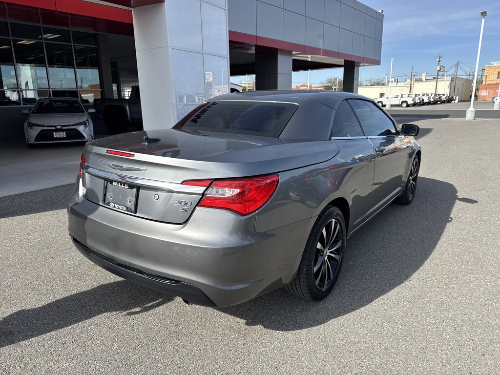 Used 2012 Chrysler 200 S Convertible