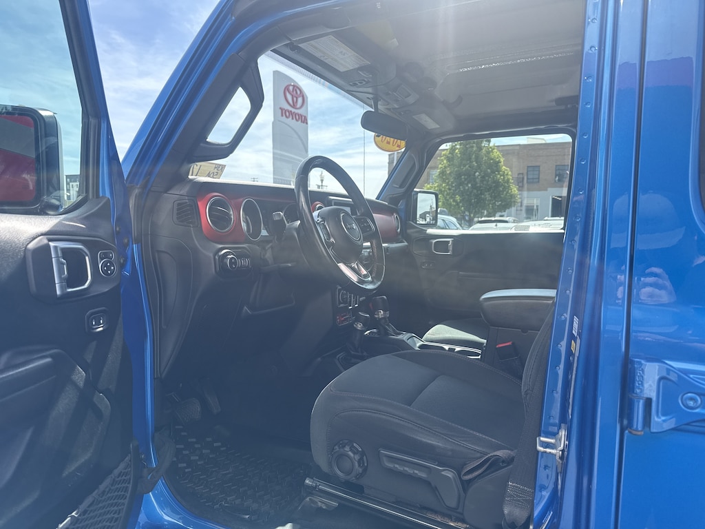 Used 2020 Jeep Gladiator Rubicon Truck Crew Cab