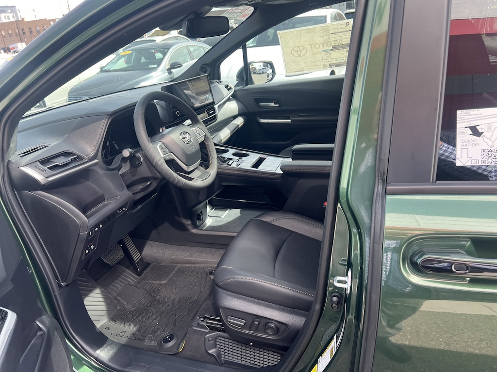 New 2026 Toyota Sienna Woodland Edition Van Passenger Van