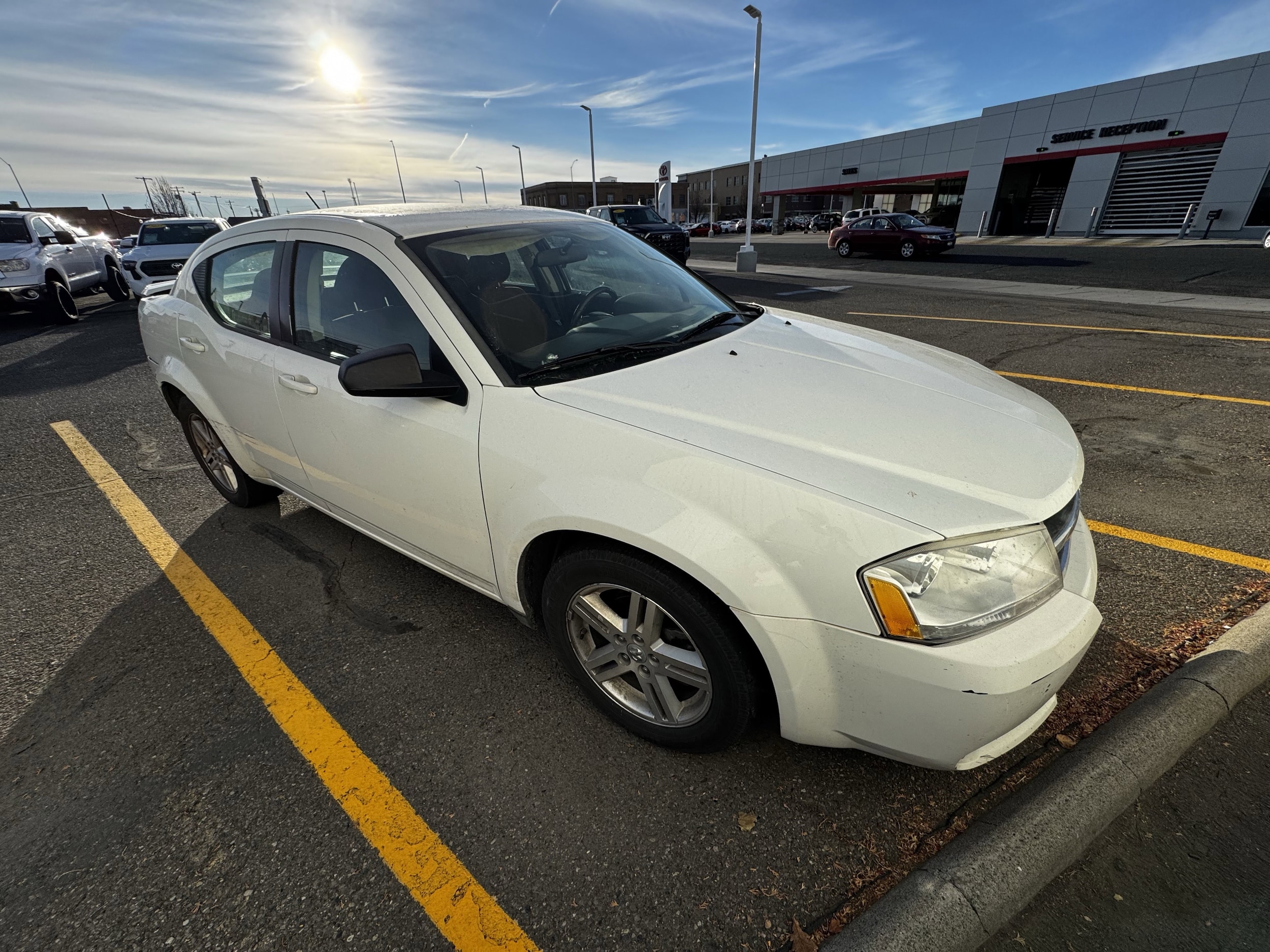 2009 Dodge Avenger SXT's photo