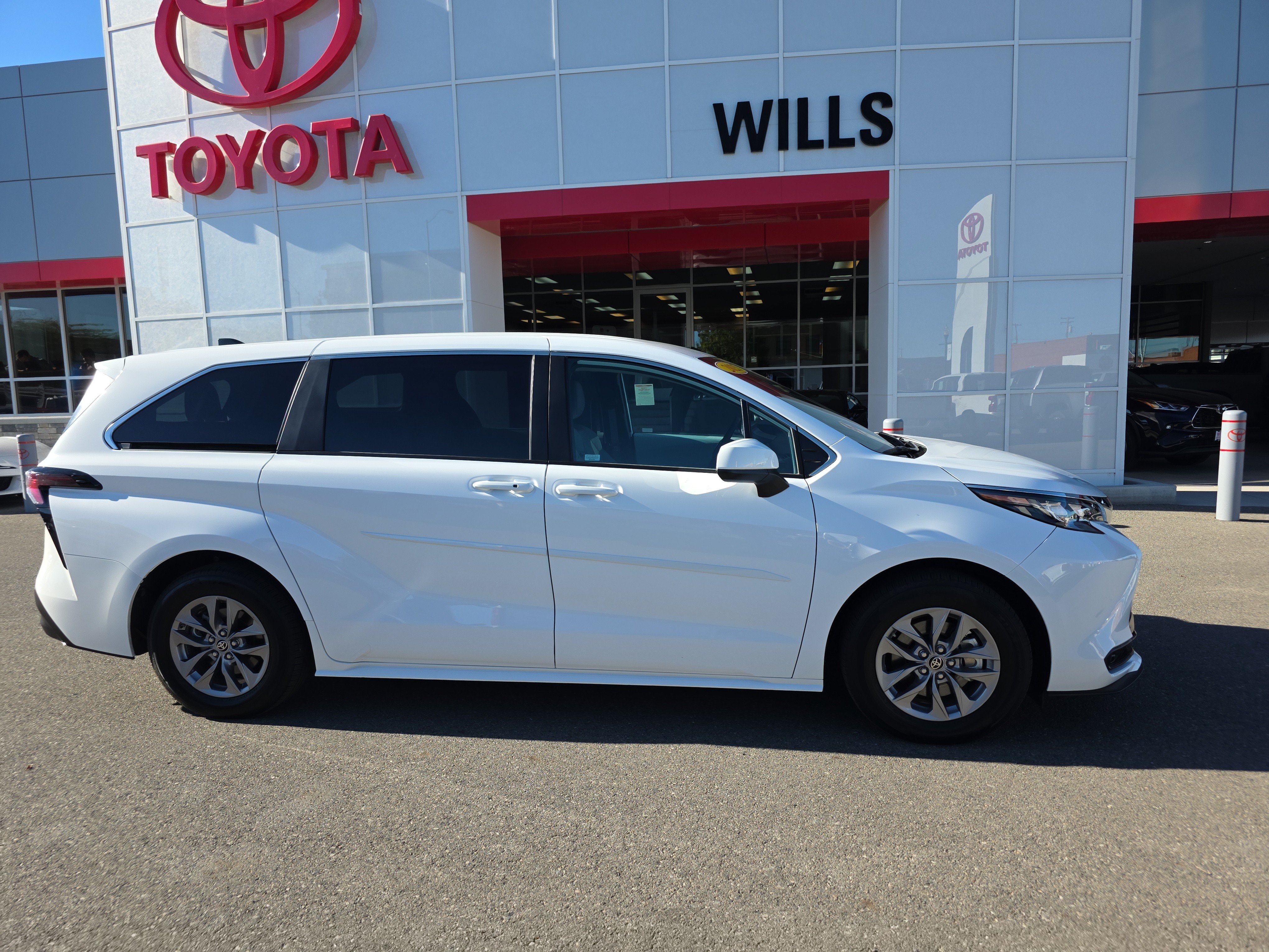 New 2025 Toyota Sienna LE 8 Passenger Van Passenger Van for Sale in Twin Falls, ID