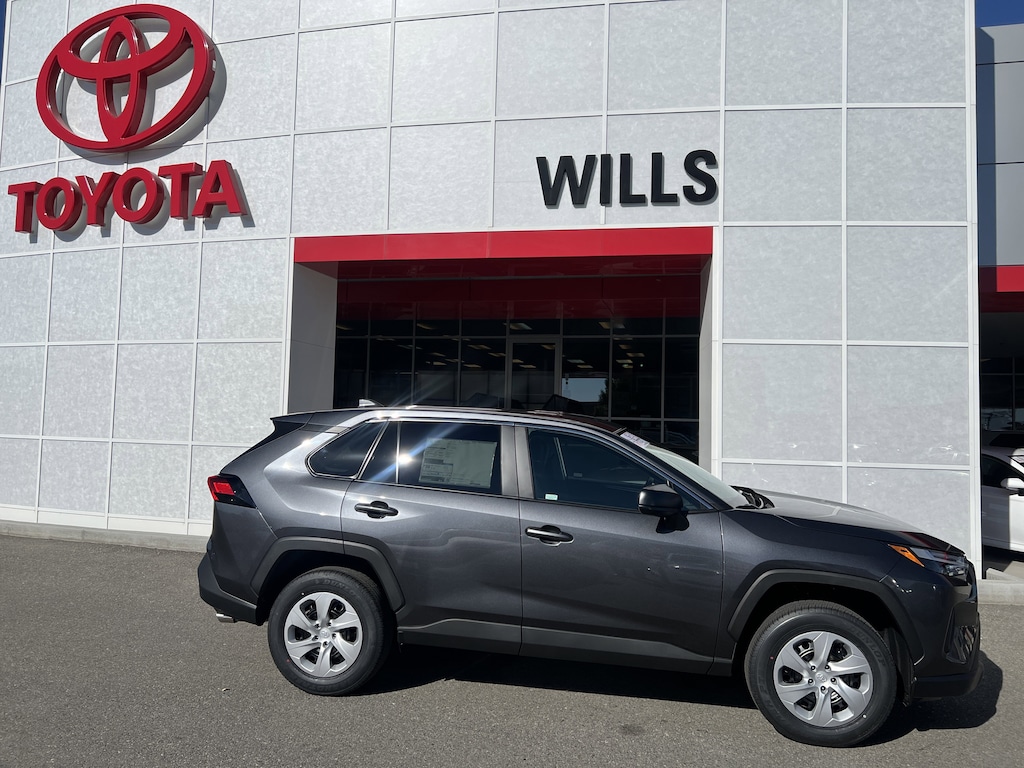 New 2025 Toyota RAV4 LE SUV