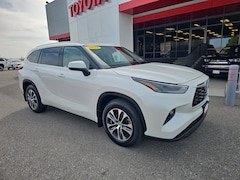 New 2021 Toyota Highlander XLE SUV for Sale in Twin Falls, ID