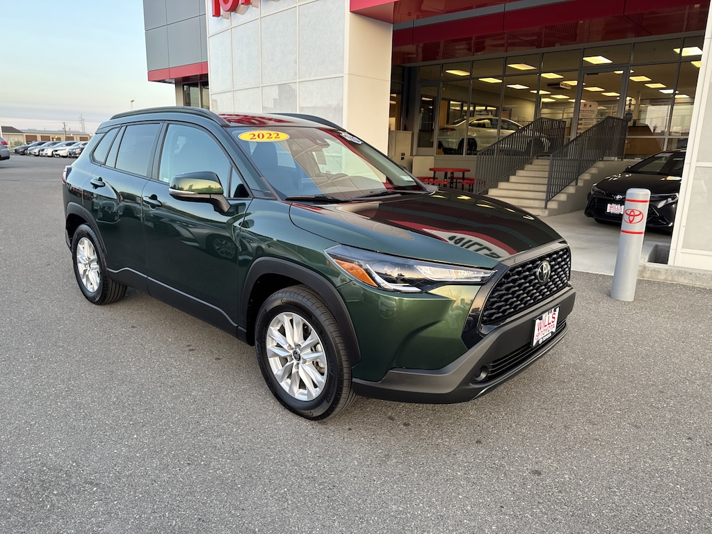 Used 2022 Toyota Corolla Cross LE SUV