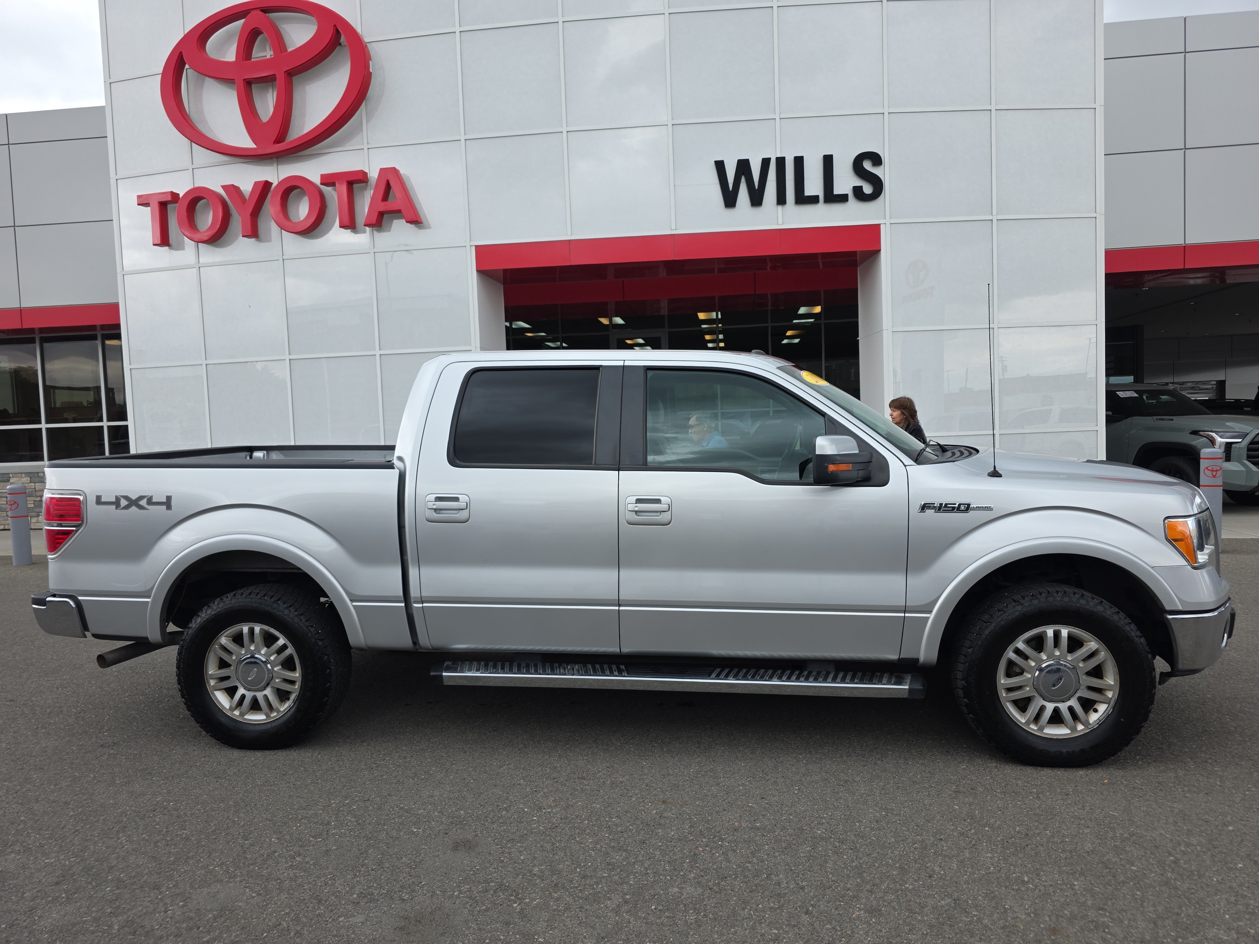 New 2013 Ford F-150 Platinum Truck SuperCrew Cab for Sale in Twin Falls, ID