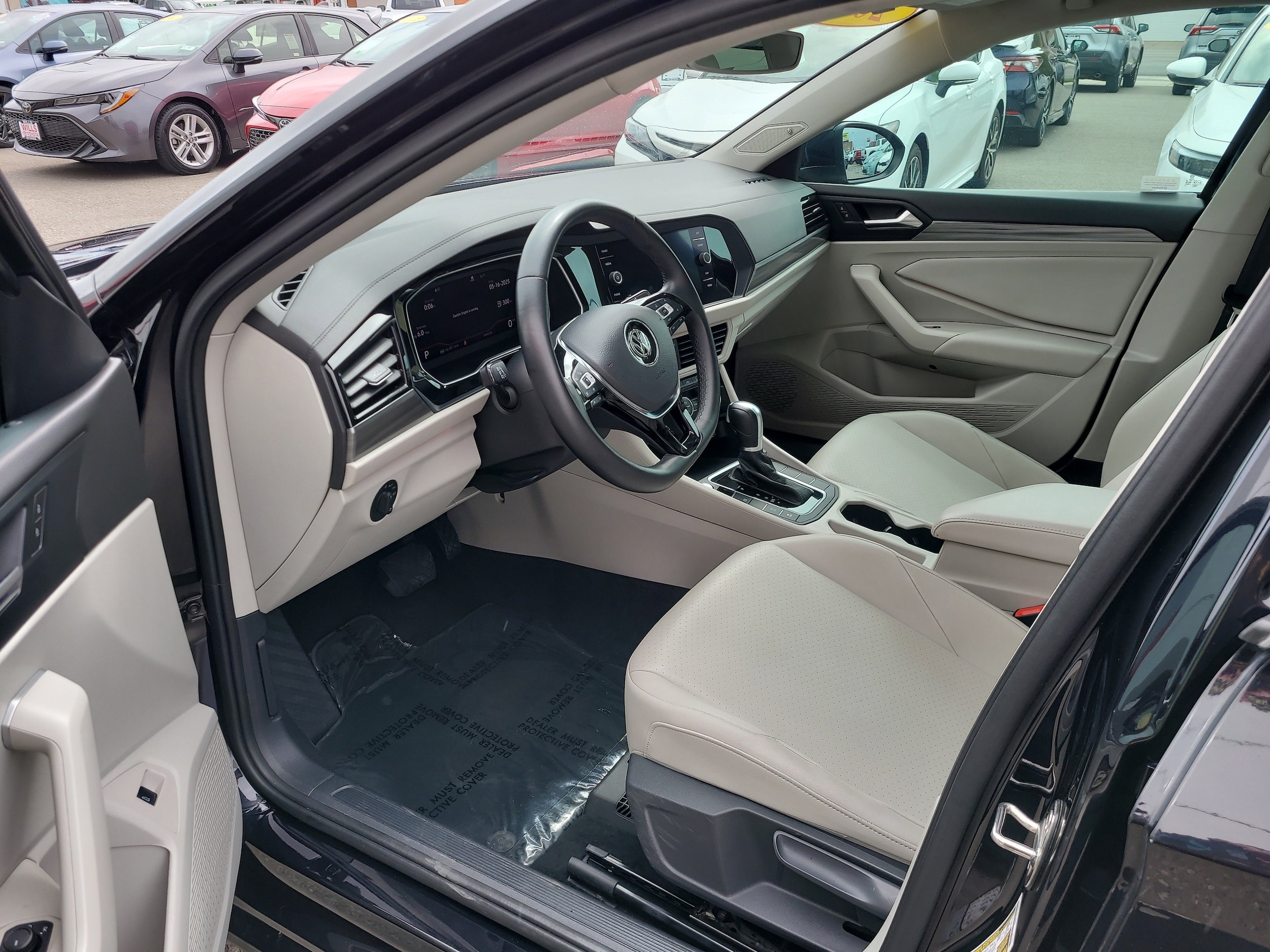 Used 2019 Volkswagen Jetta SEL with VIN 3VWE57BU0KM228870 for sale in Twin Falls, ID