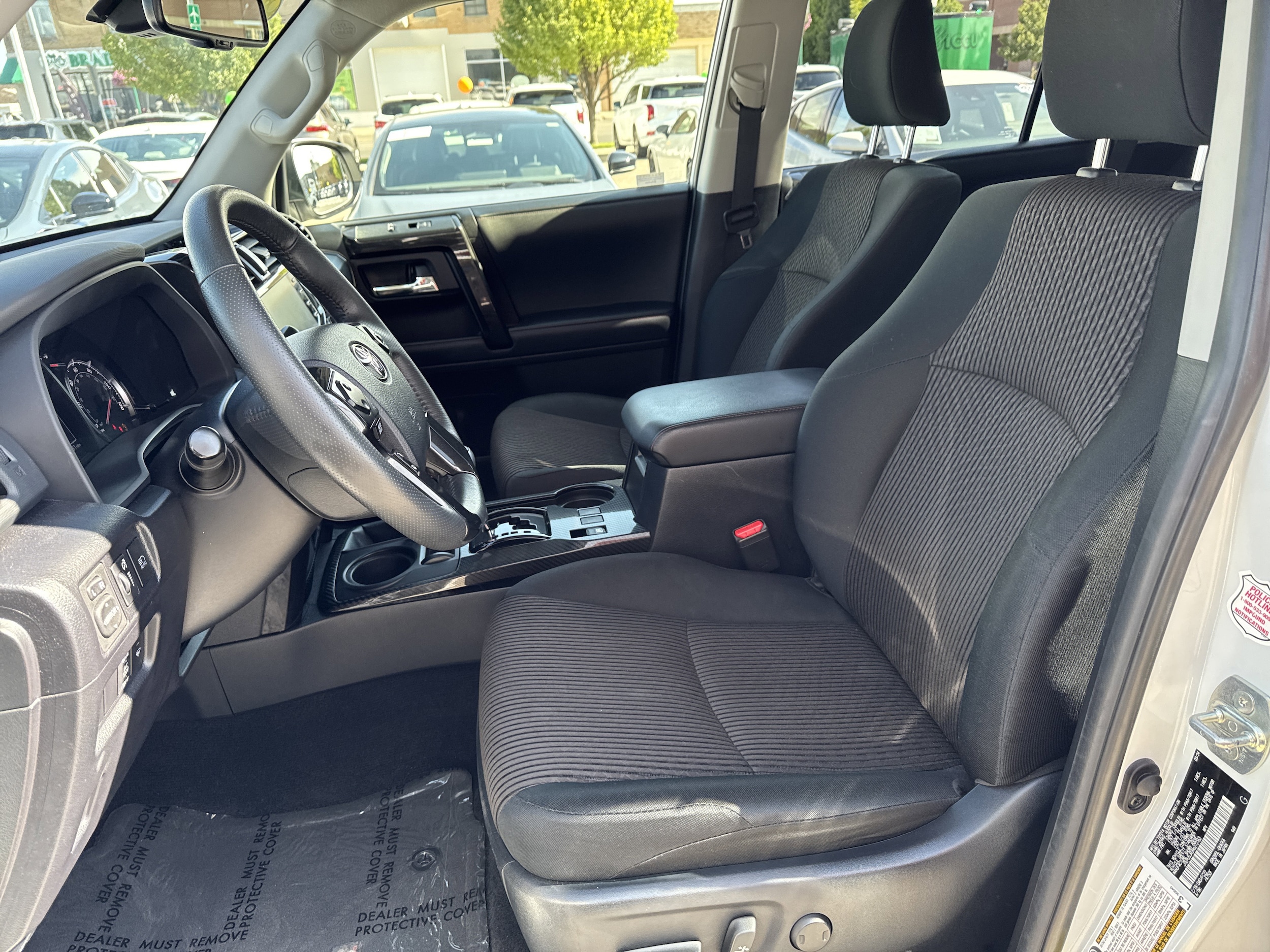 2024 Toyota 4Runner TRD Off-Road - Photo 10