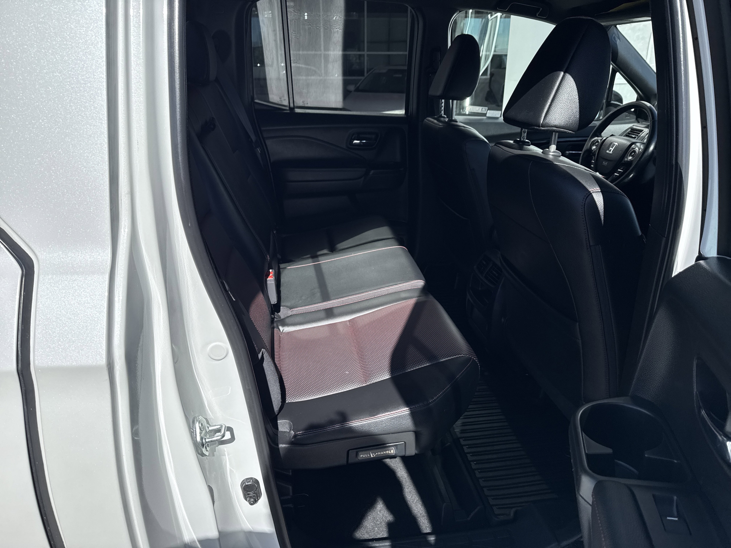 2021 Honda Ridgeline Black Edition - Photo 16
