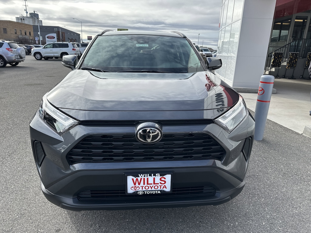 New 2025 Toyota RAV4 XLE w/Convenience Pkg SUV