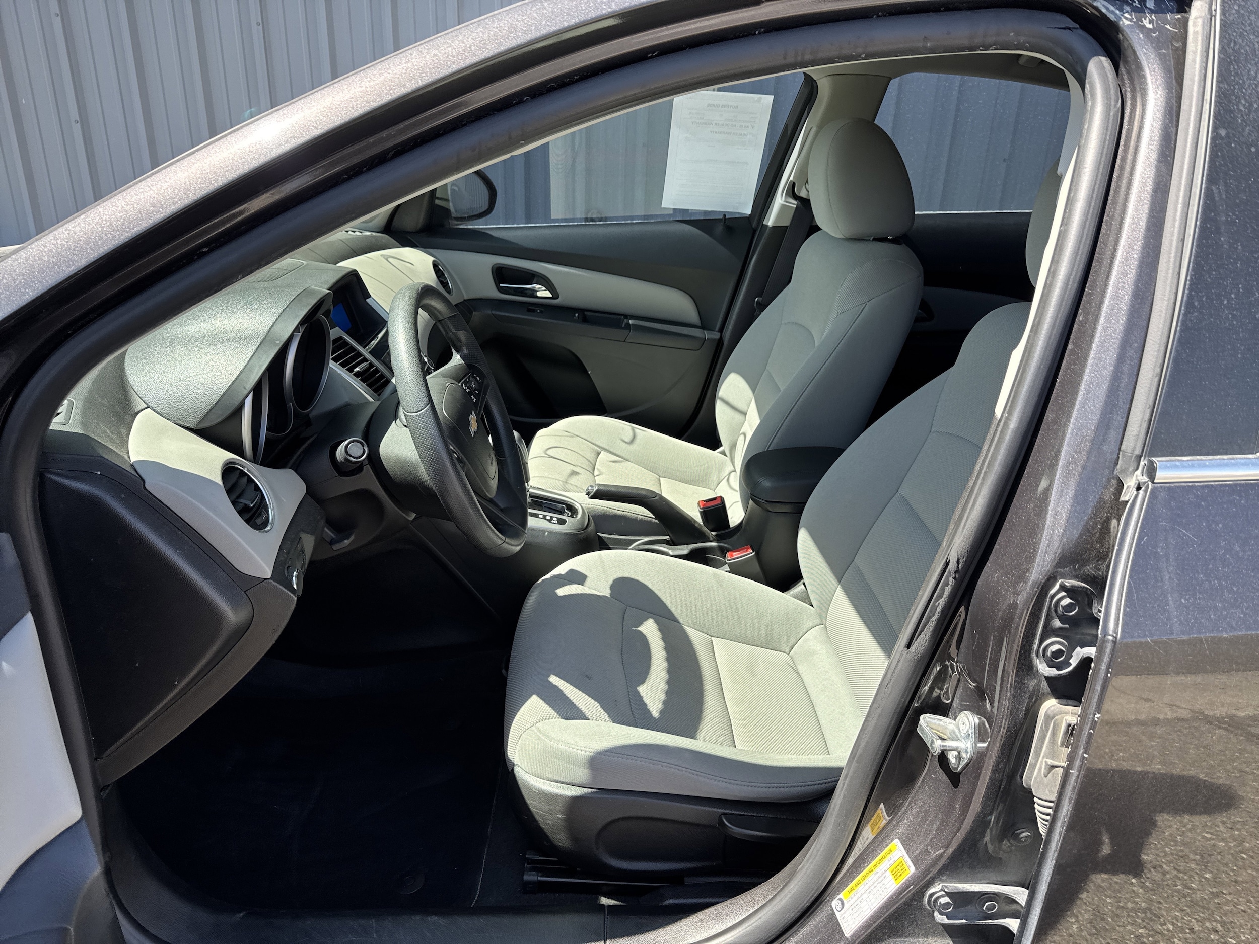 Used 2015 Chevrolet Cruze 1LT with VIN 1G1PC5SB7F7104169 for sale in Twin Falls, ID
