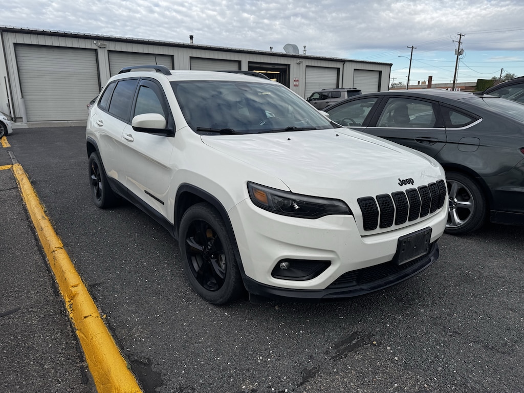 Used 2019 Jeep Cherokee Latitude Plus FWD SUV
