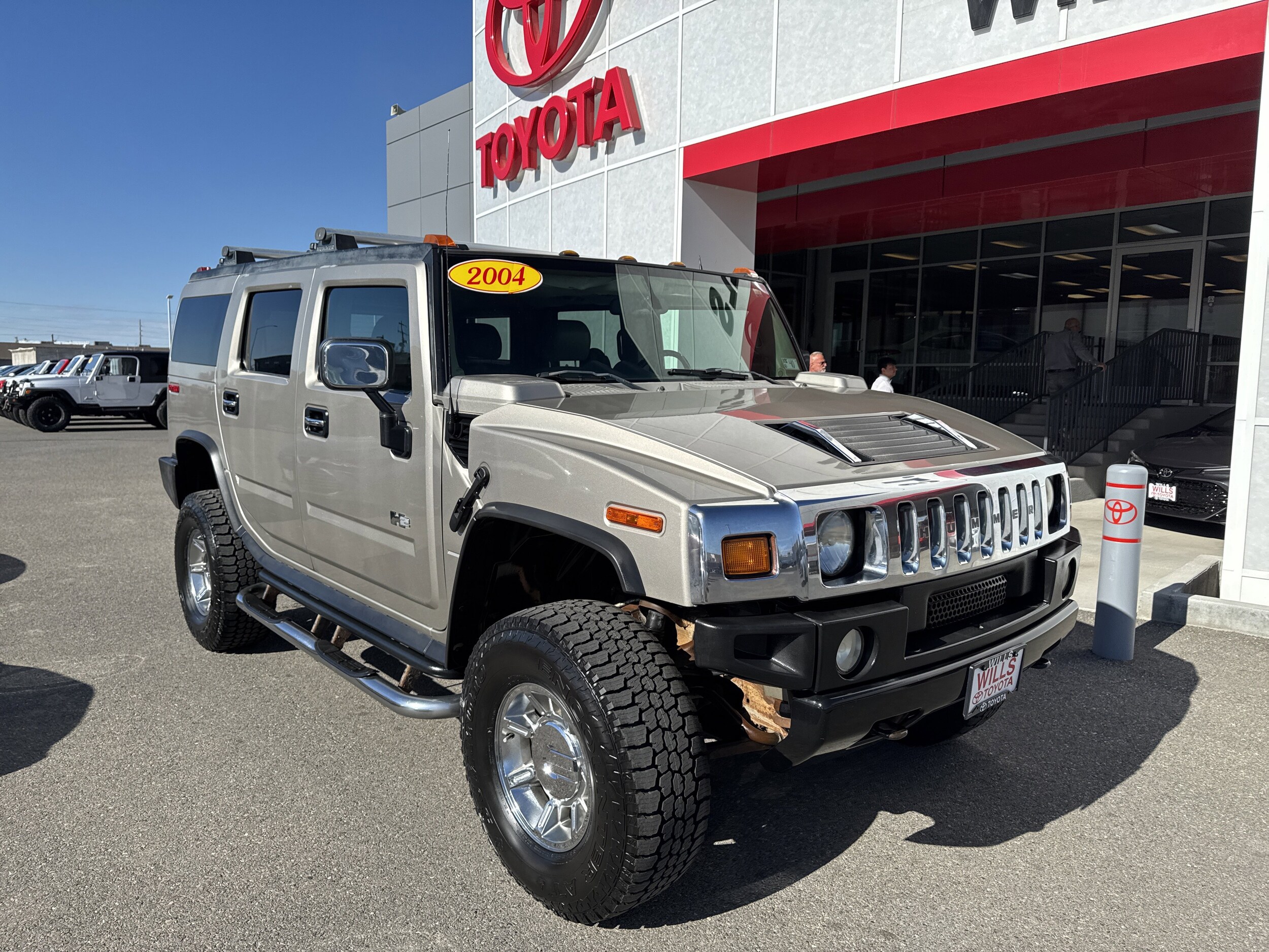 2004 Hummer H2 Base