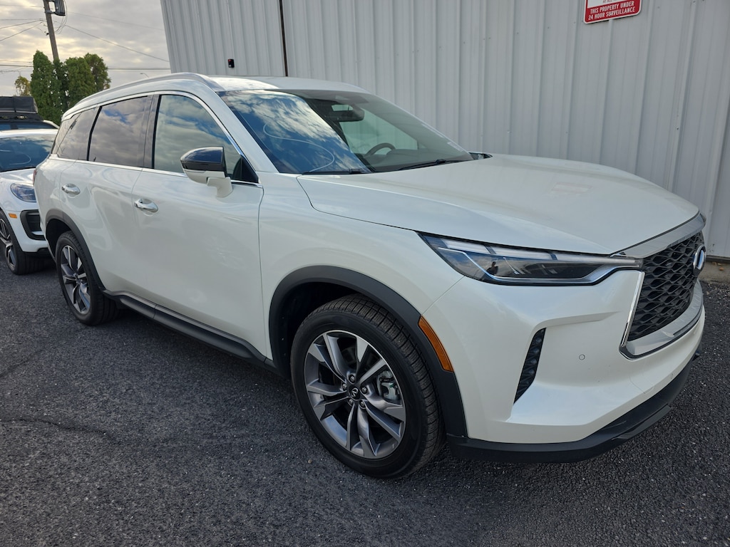 Used 2024 INFINITI QX60 LUXE SUV