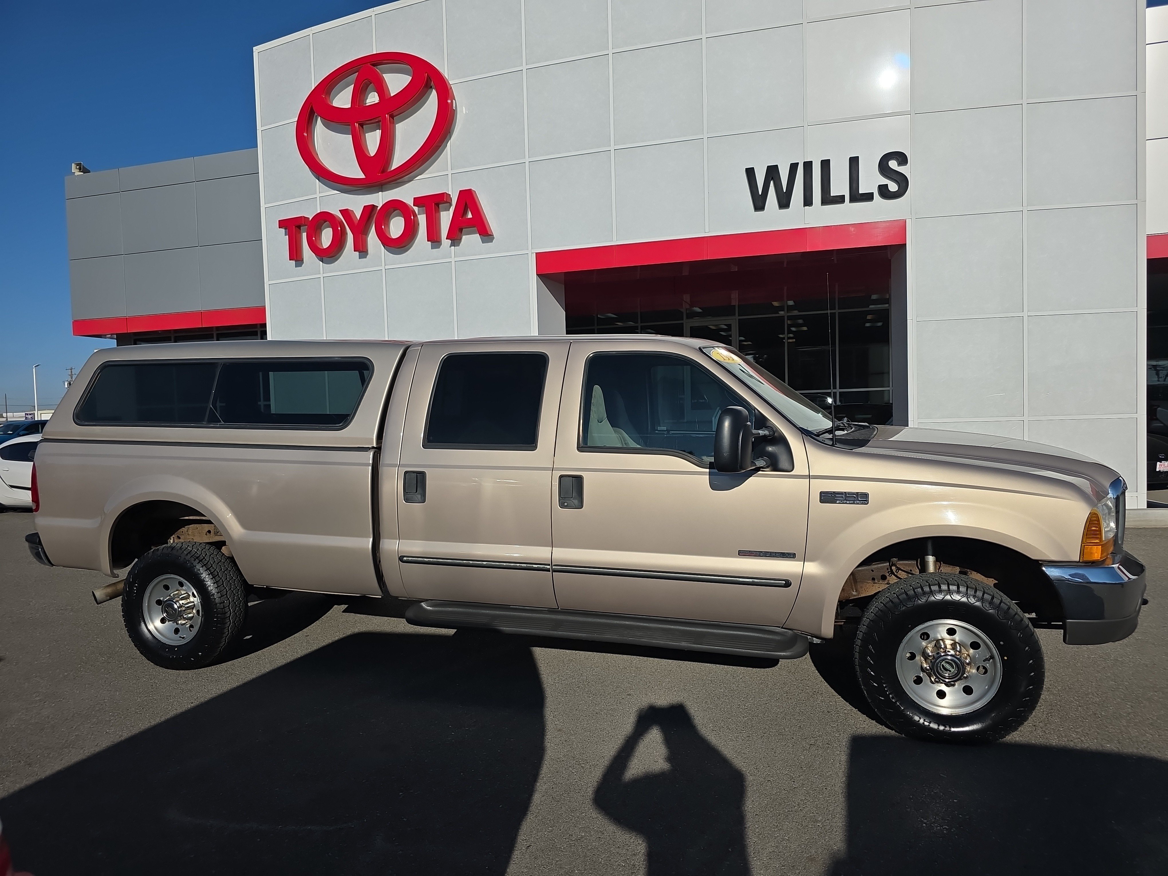 New 1999 Ford F-350 Lariat Truck Crew Cab for Sale in Twin Falls, ID