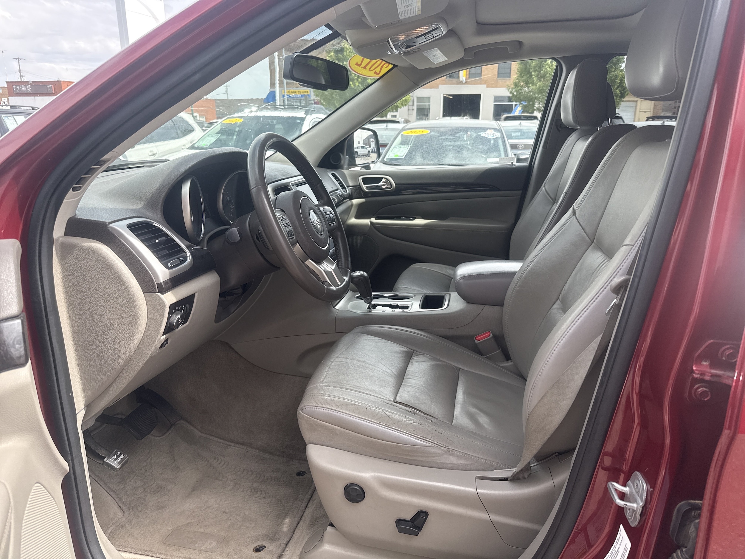 Used 2012 Jeep Grand Cherokee Laredo with VIN 1C4RJEAG2CC180372 for sale in Twin Falls, ID