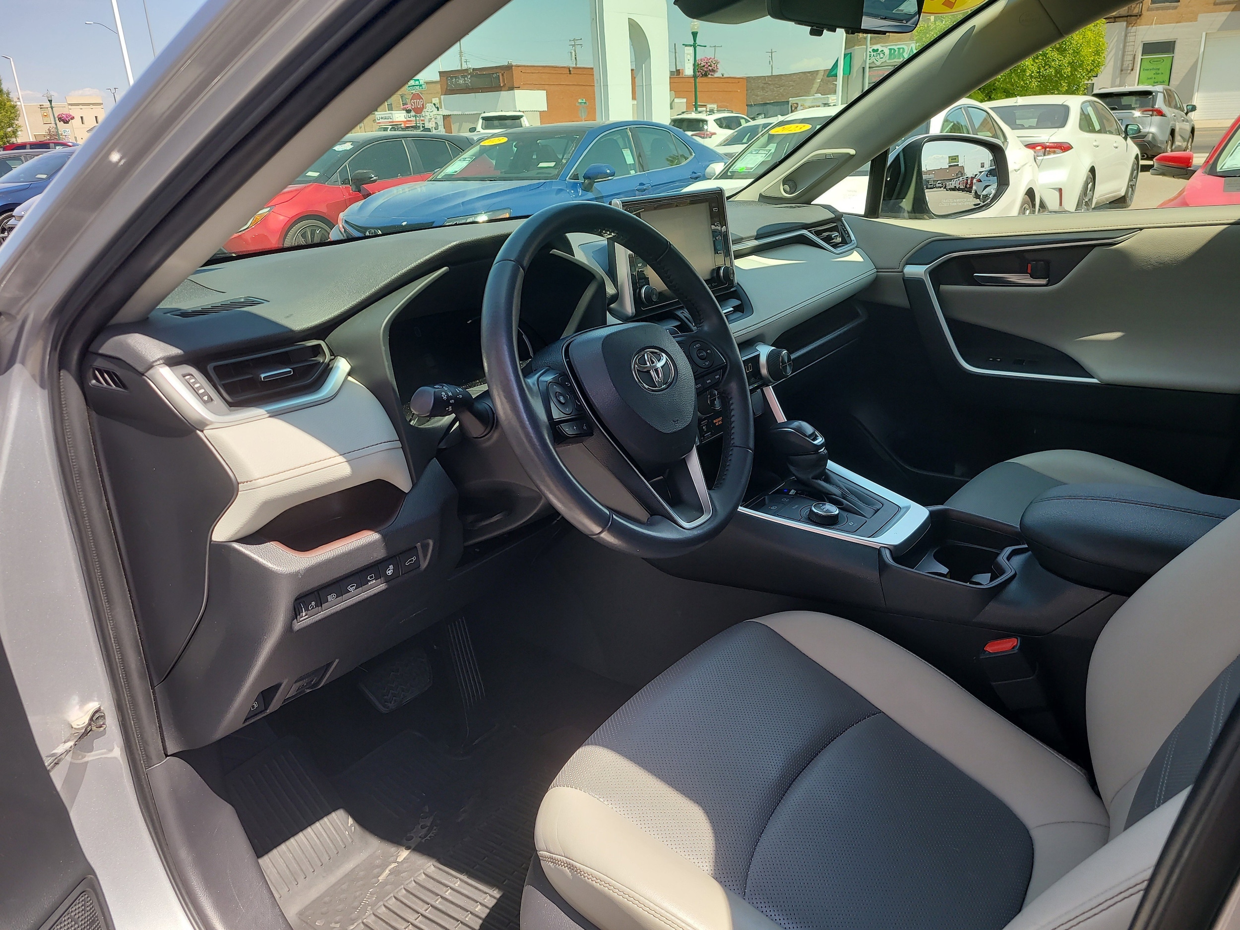 Used 2020 Toyota RAV4 Limited with VIN JTMDWRFV7LD536030 for sale in Twin Falls, ID