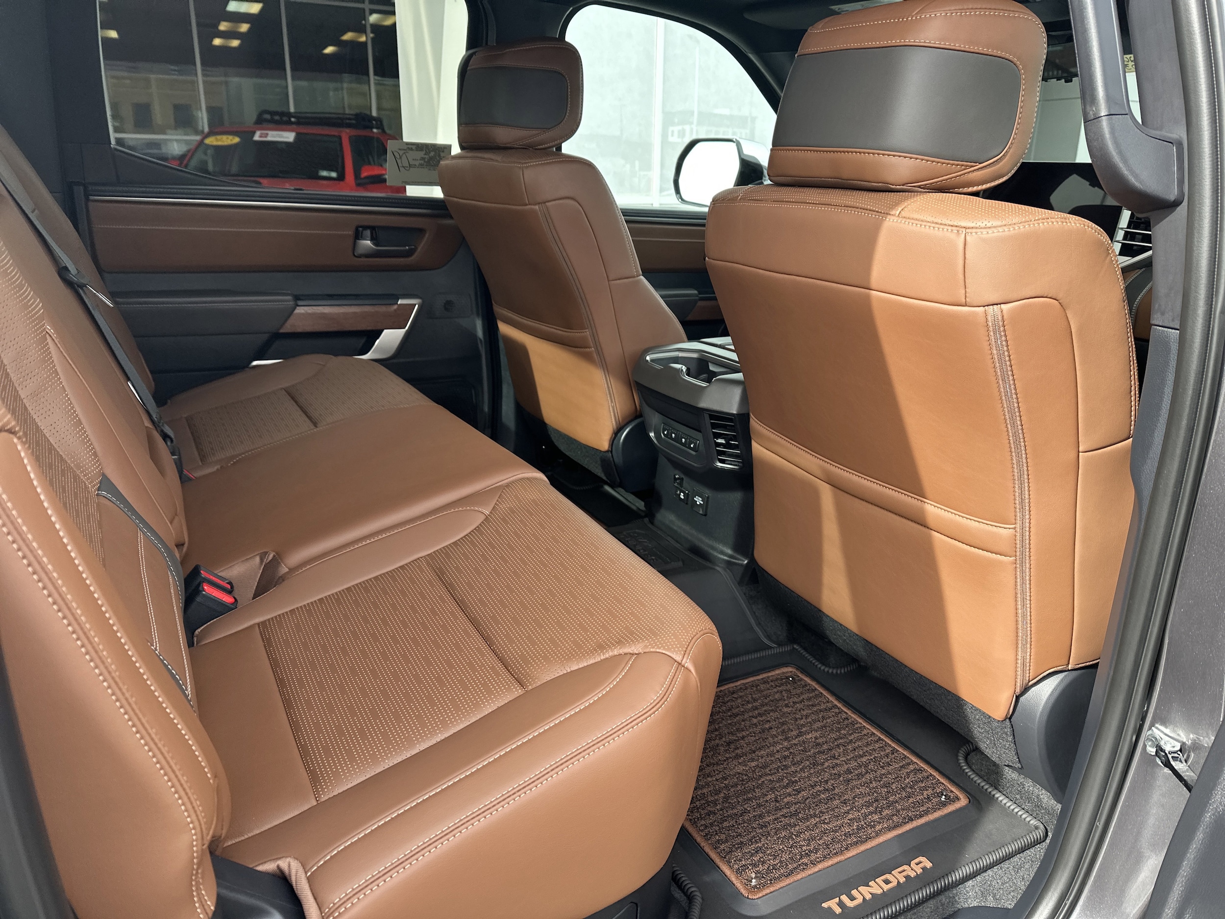 2026 Toyota Tundra 1794 Edition - Photo 12