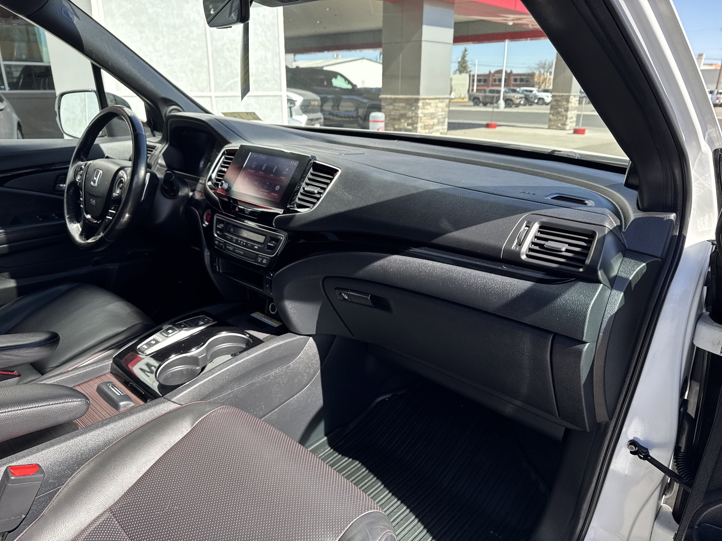 2021 Honda Ridgeline Black Edition - Photo 18