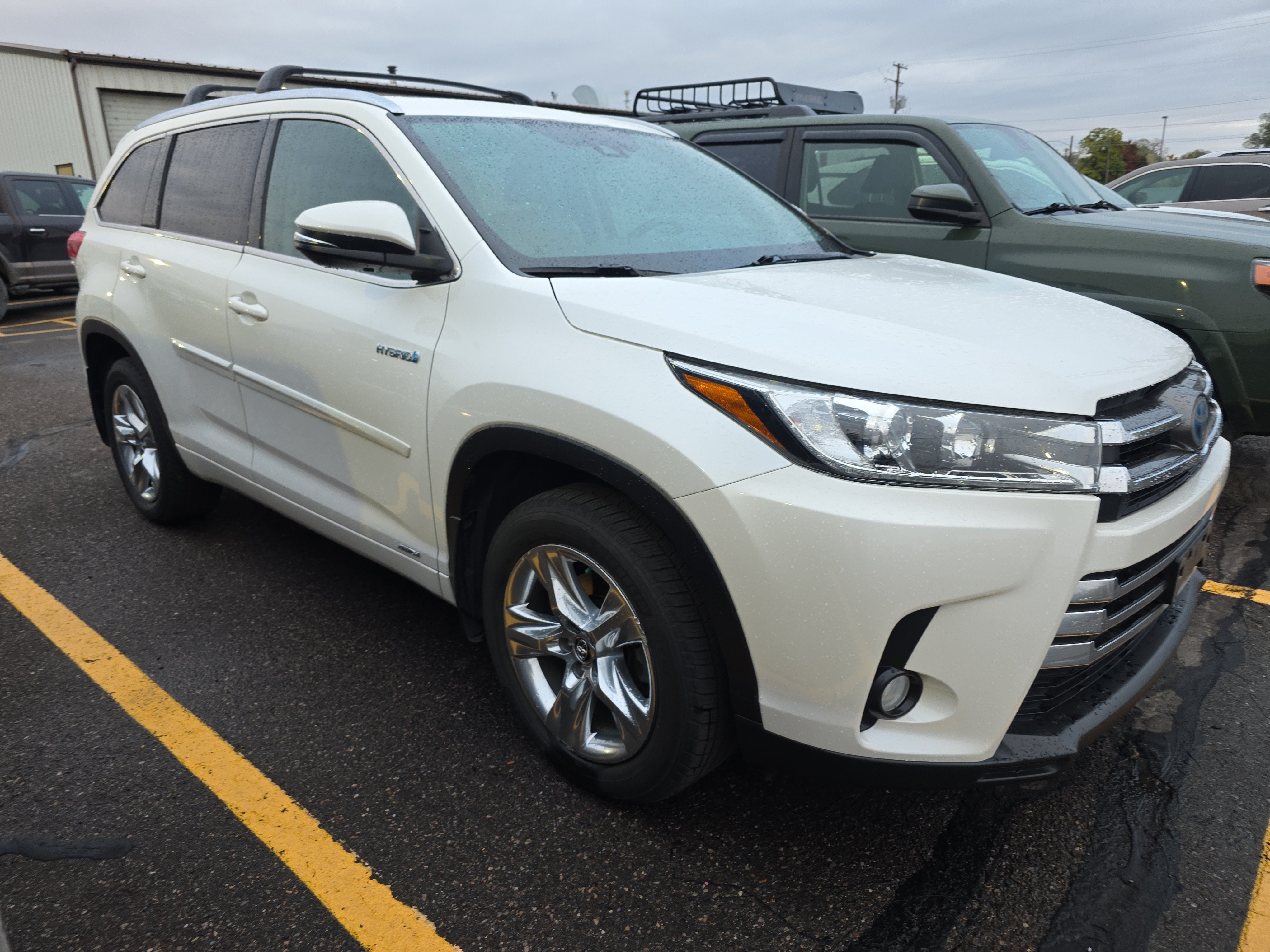 New 2017 Toyota Highlander Hybrid Limited V6 SUV for Sale in Twin Falls, ID