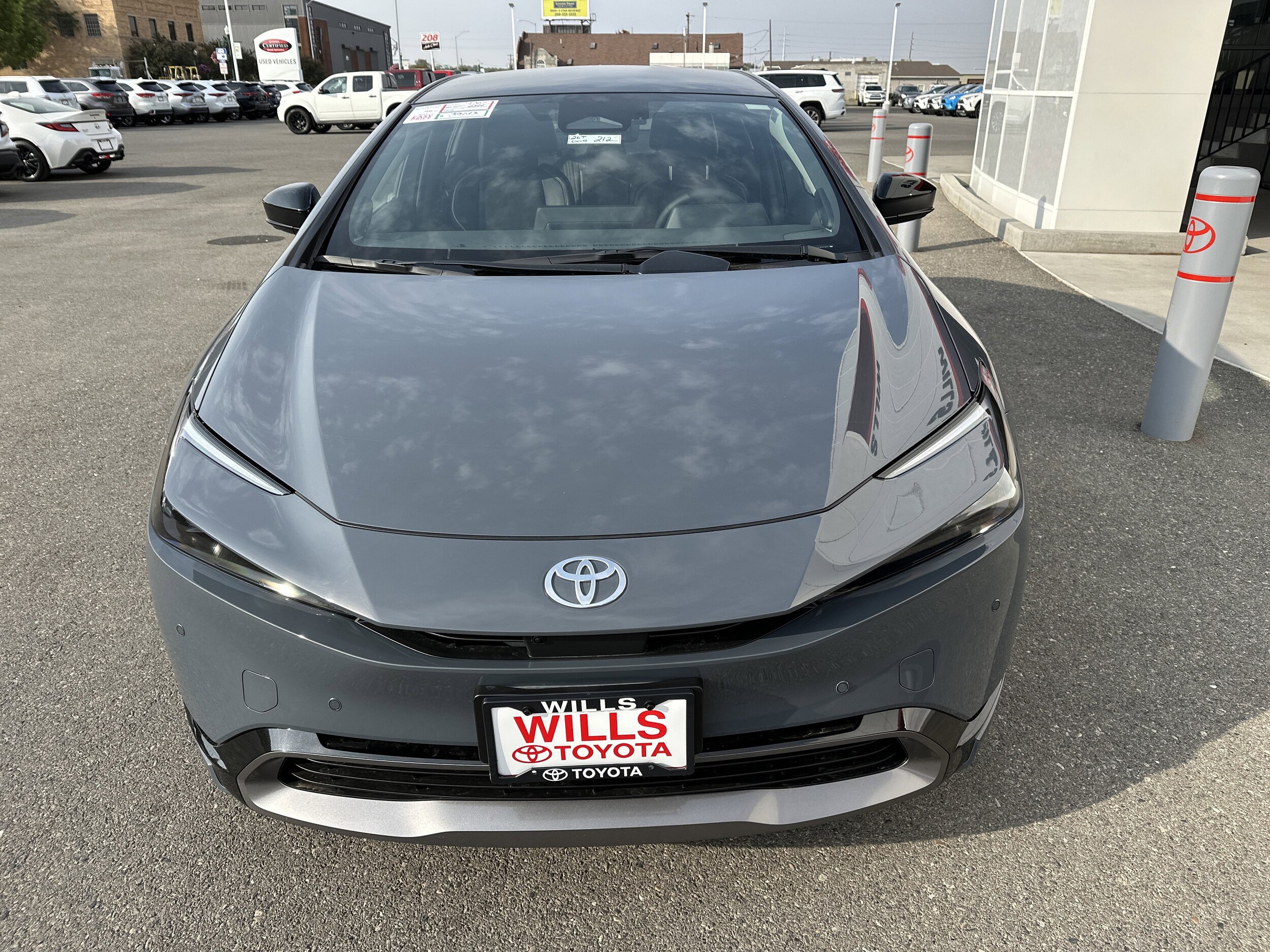 2026 Toyota Prius Limited photo 3