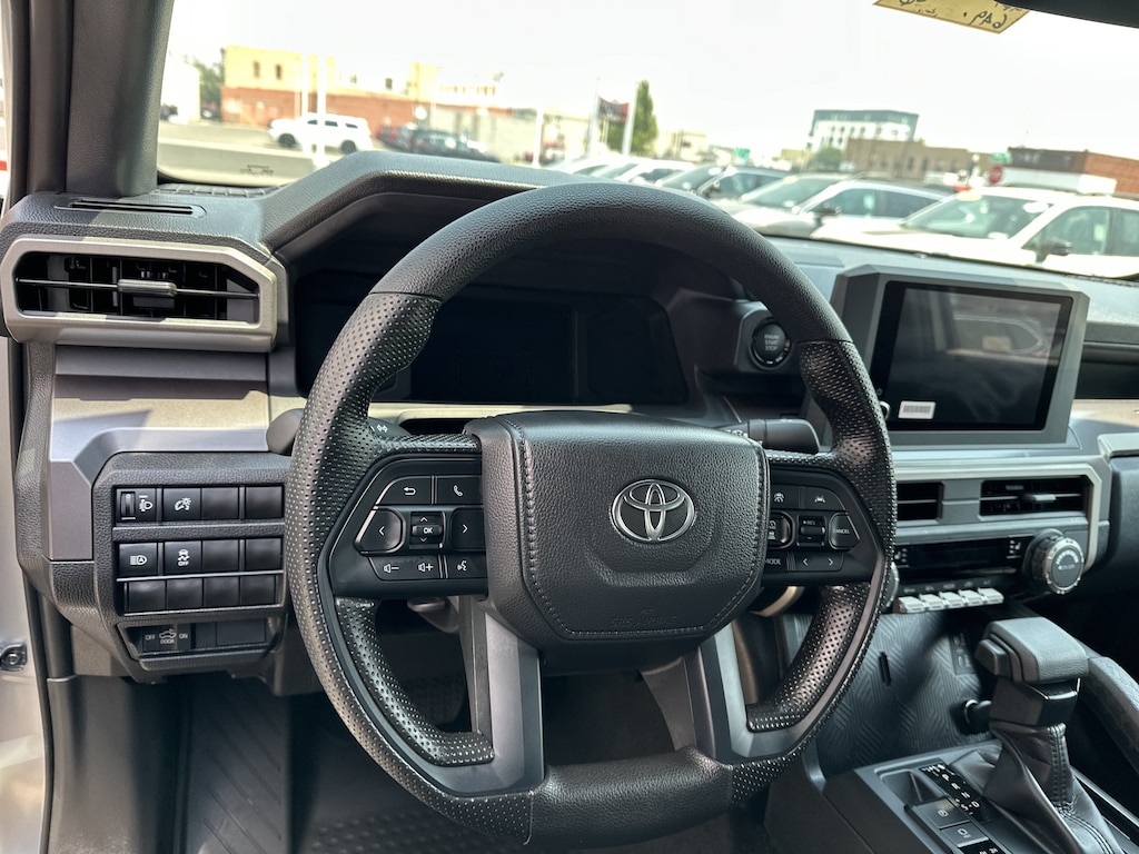 New 2026 Toyota Tacoma SR5 w/Heated Front Seats Truck Double Cab
