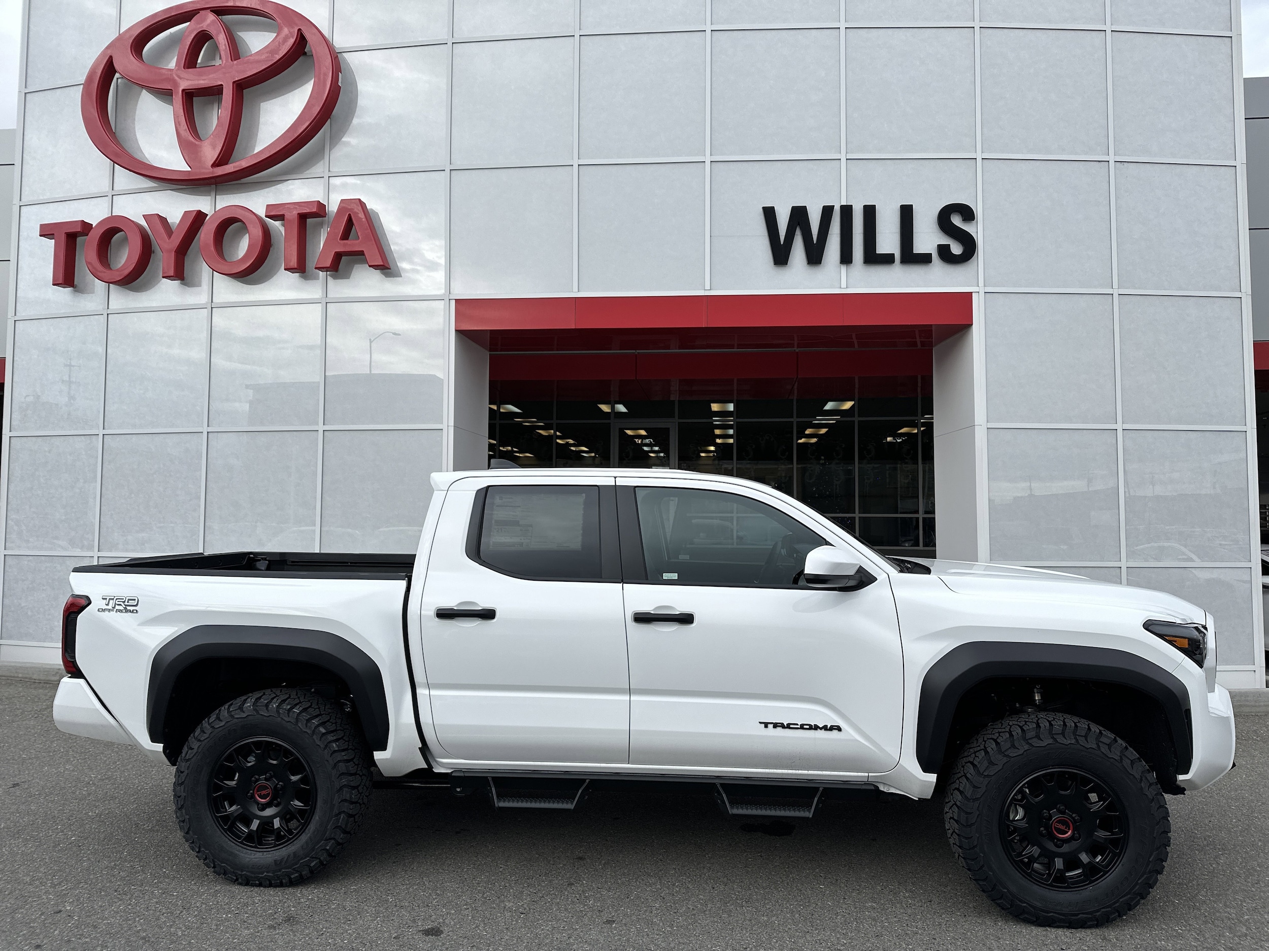 2025 Toyota Tacoma TRD Off Road's photo