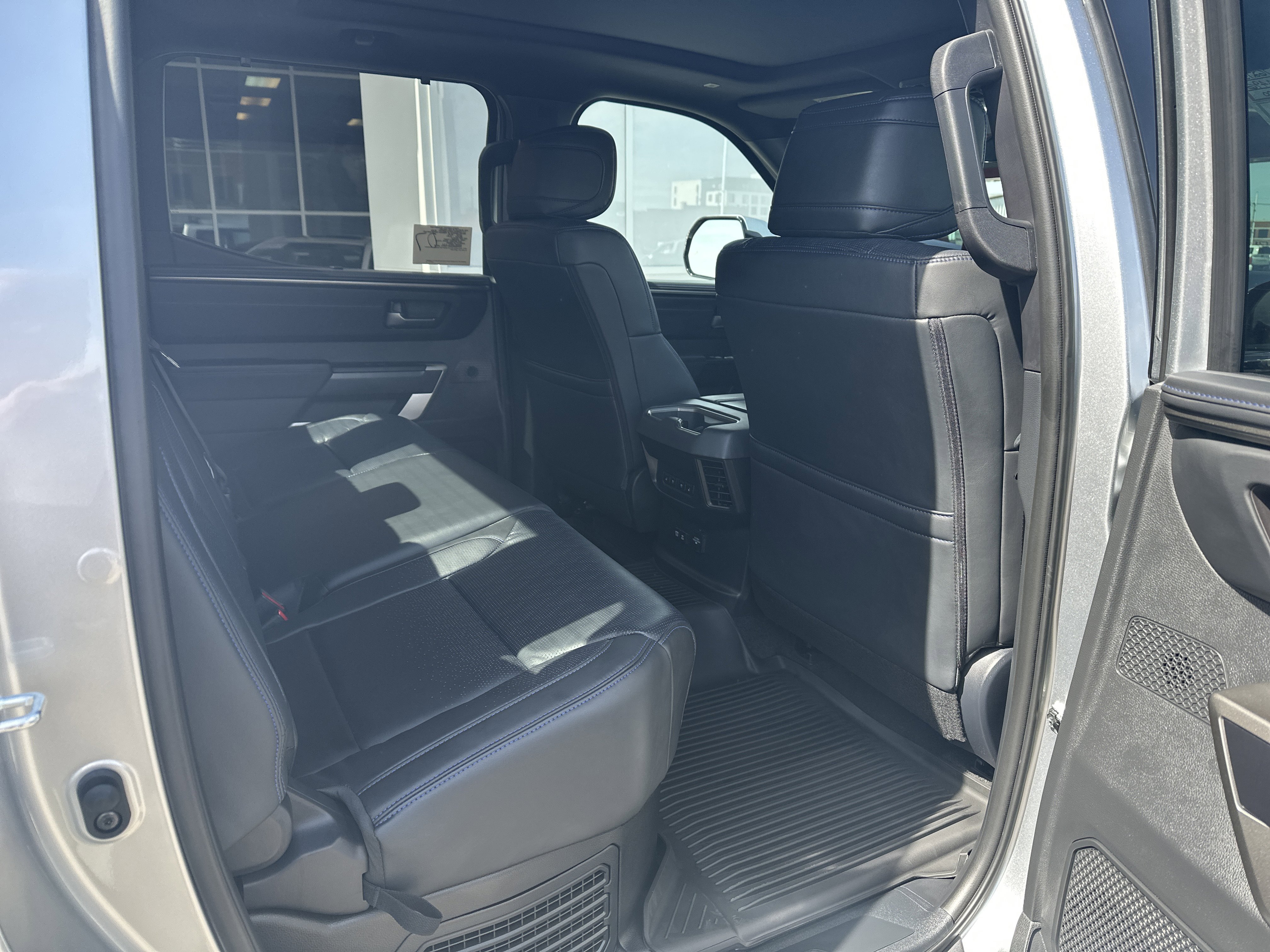 2026 Toyota Tundra Platinum - Photo 10