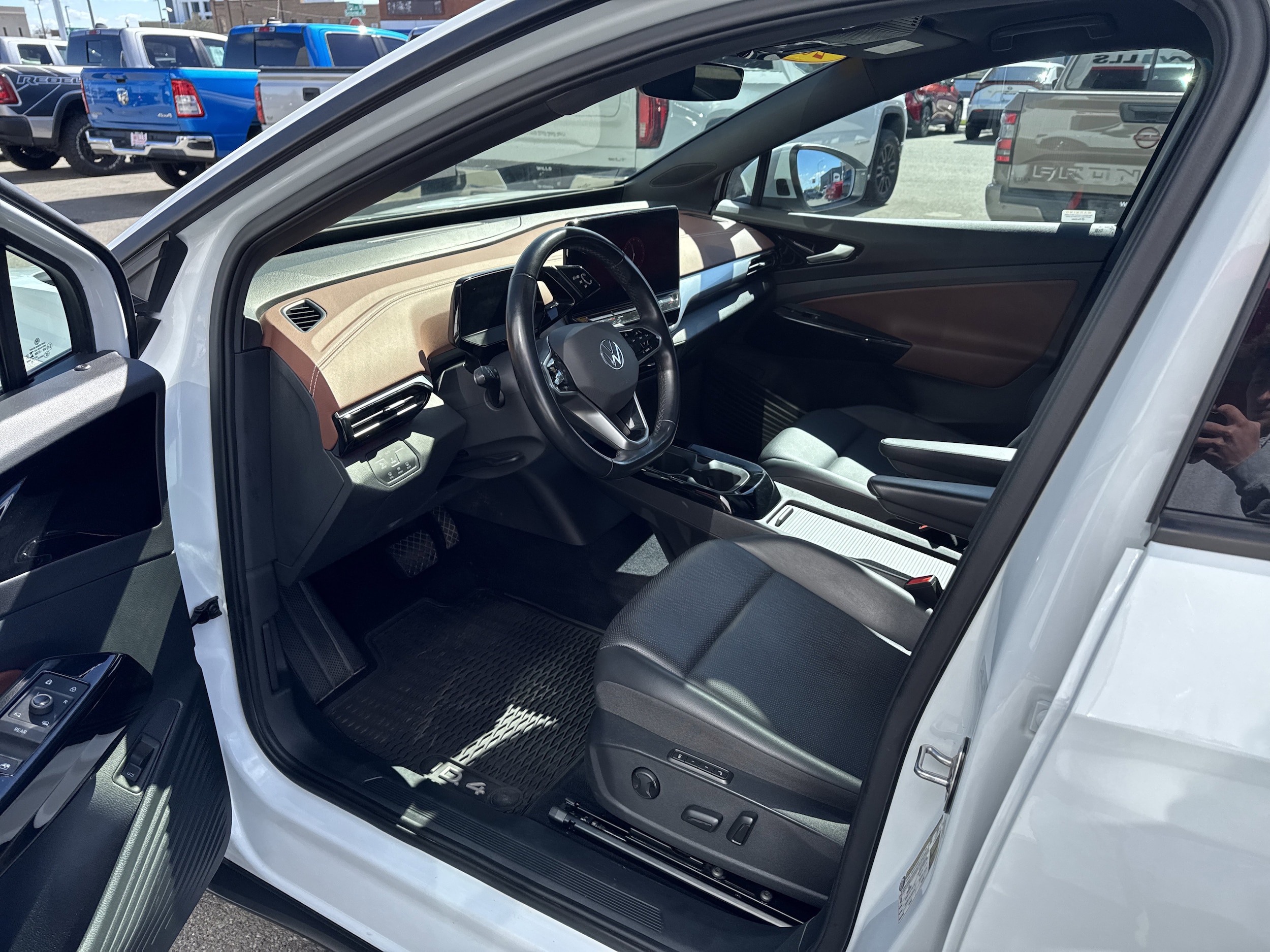 Used 2022 Volkswagen ID.4 PRO S with VIN WVGGNPE22NP045812 for sale in Twin Falls, ID