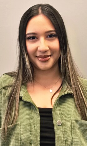 Staff member Alia Castaneda from ID_d82320