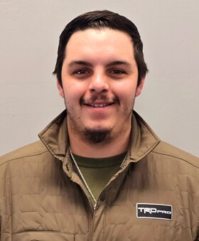 Staff member Eli Drake from ID_24d4cd