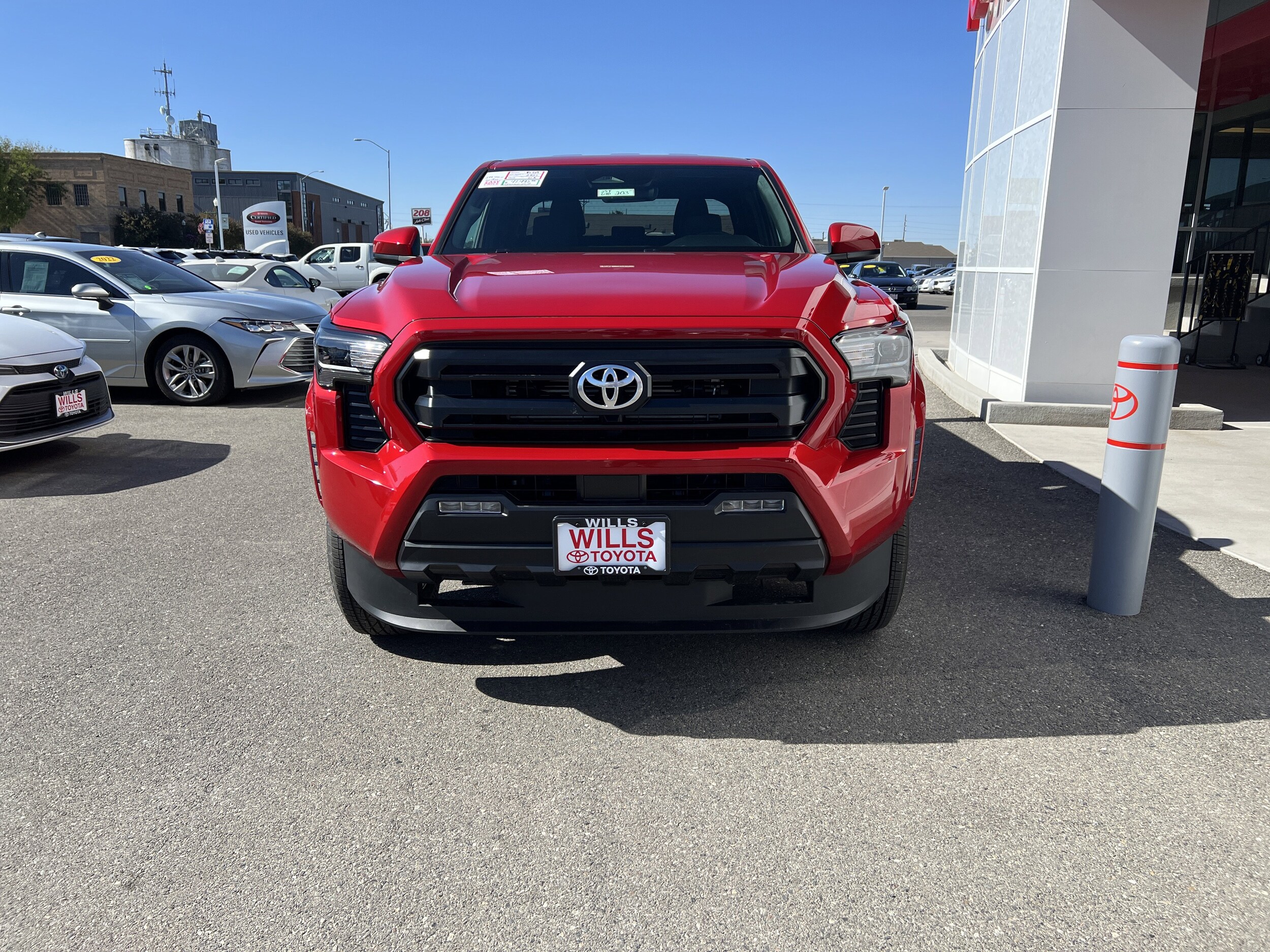 2025 Toyota Tacoma SR5 photo 4