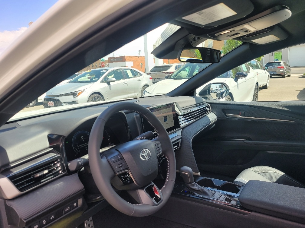 Used 2025 Toyota Camry SE with VIN 4T1DBADK1SU006524 for sale in Twin Falls, ID