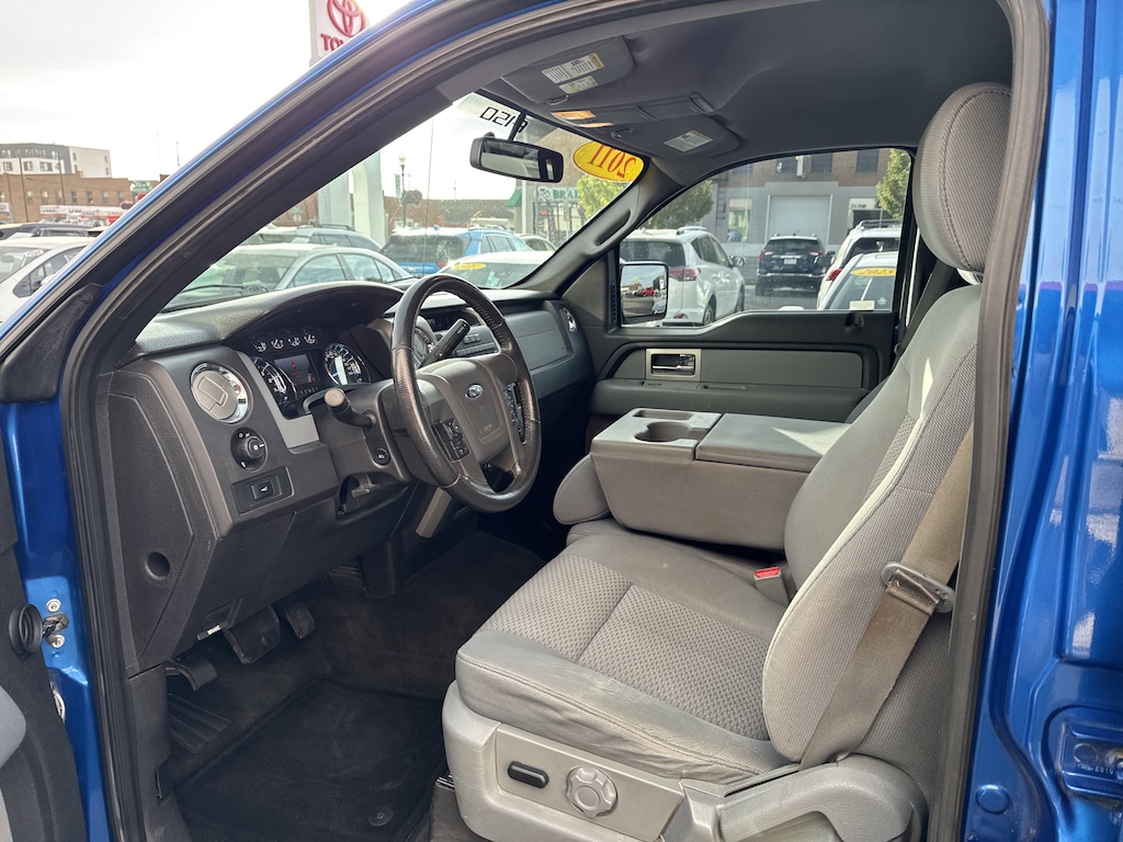 Used 2011 Ford F-150  Truck SuperCrew Cab