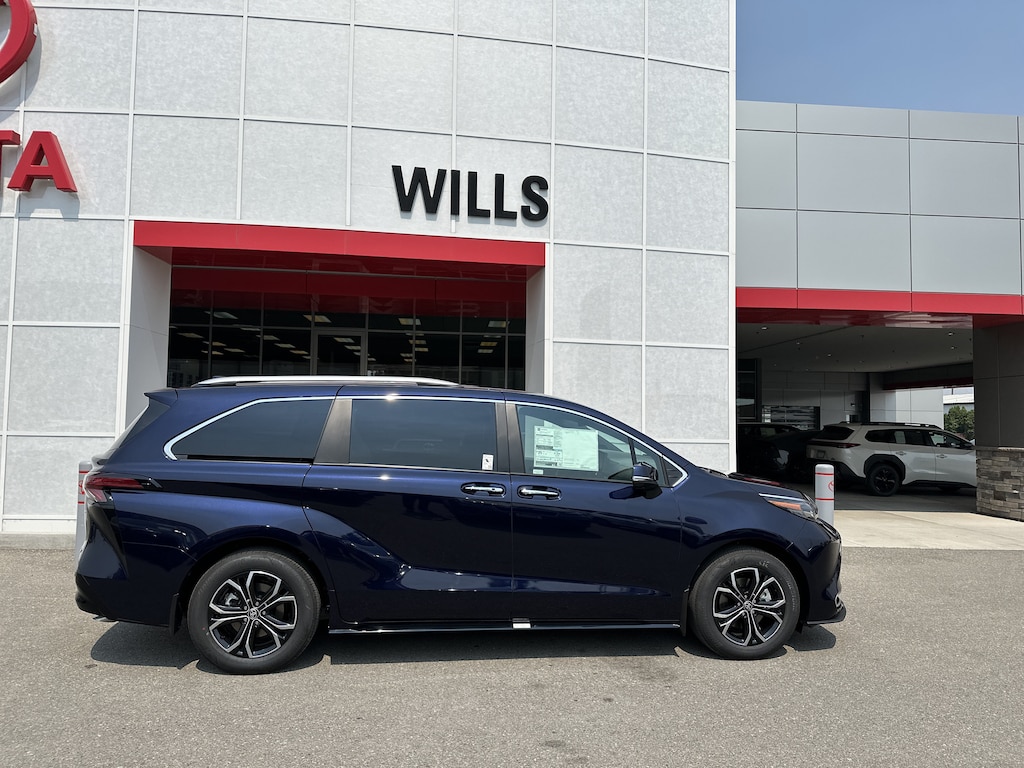 New 2026 Toyota Sienna Platinum Van Passenger Van