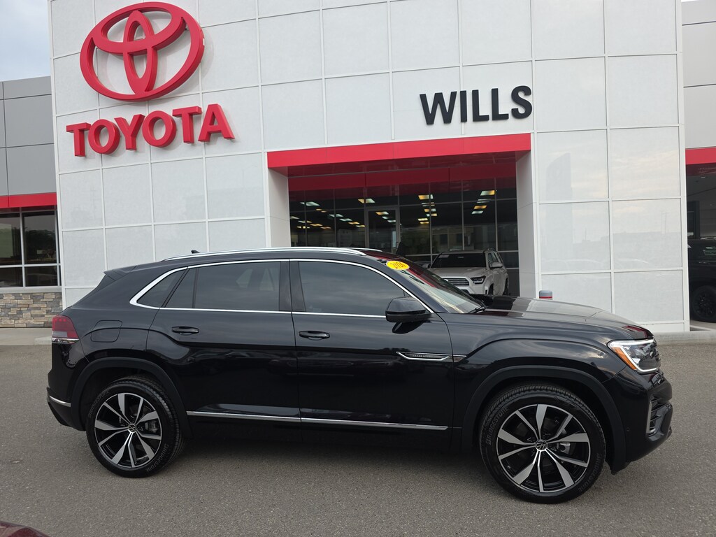 Used 2026 Volkswagen Atlas Cross Sport 2.0T SEL Premium R-Line SUV