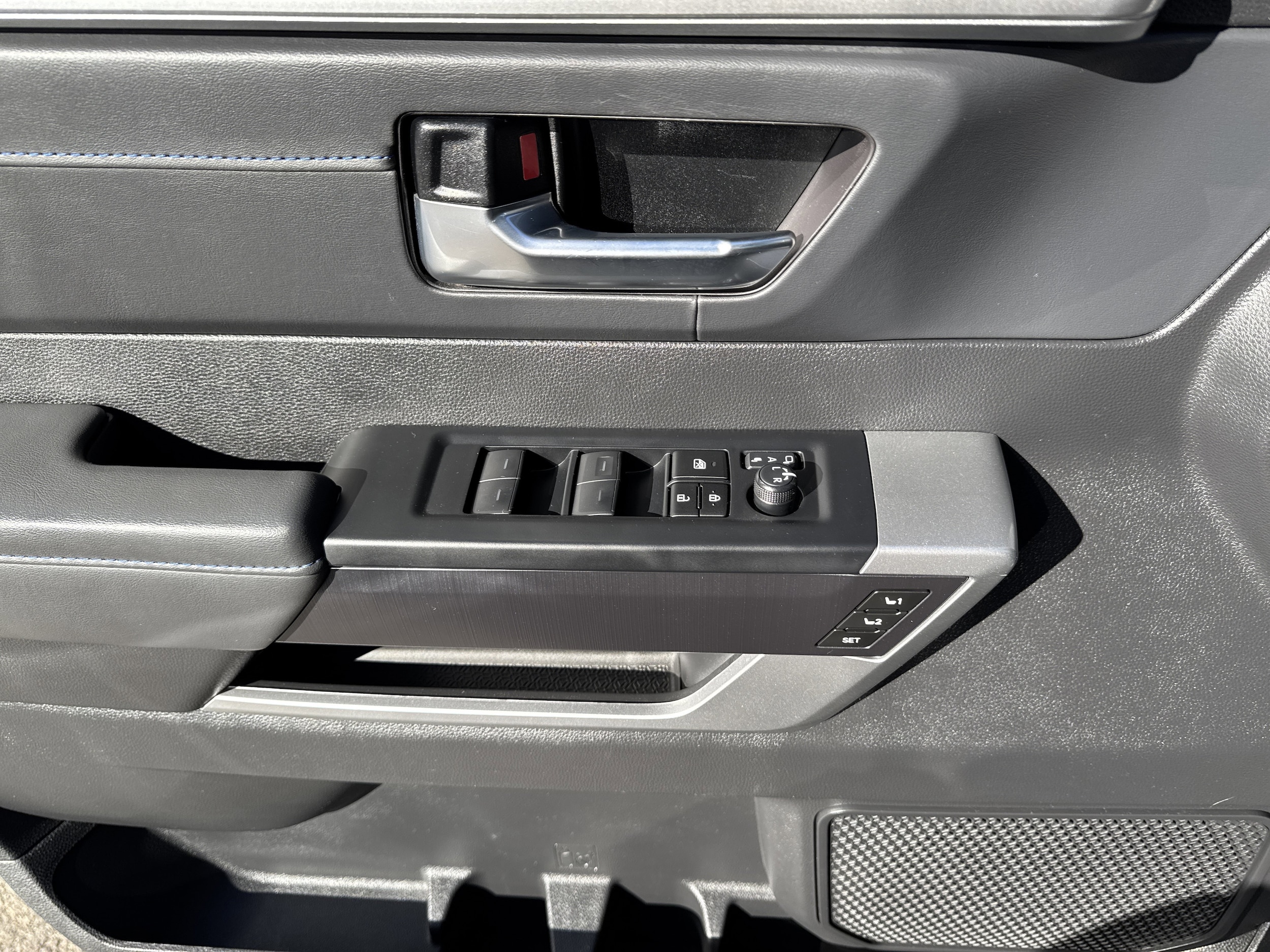 2024 Toyota Tundra Platinum - Photo 23