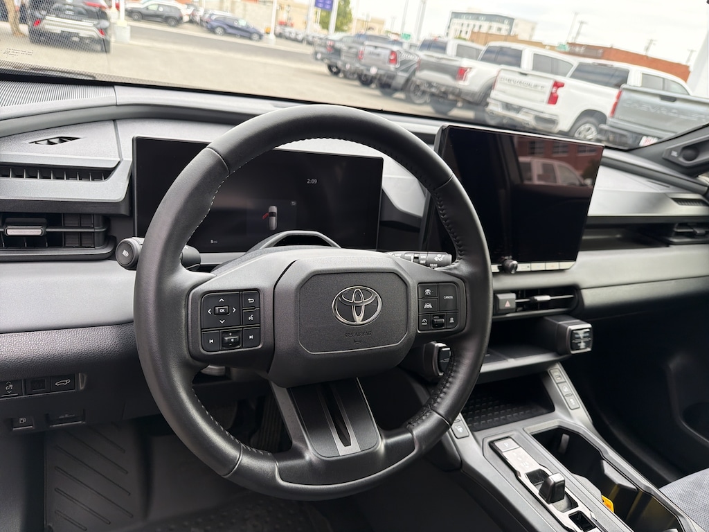 New 2026 Toyota RAV4 XSE w/Panoramic Moonroof Pkg SUV