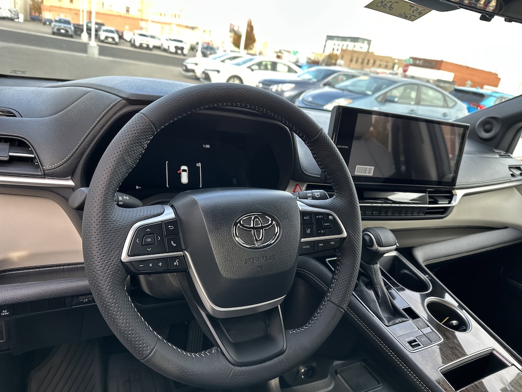 New 2025 Toyota Sienna Limited Van Passenger Van
