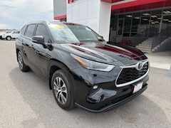 New 2023 Toyota Highlander XLE SUV for Sale in Twin Falls, ID