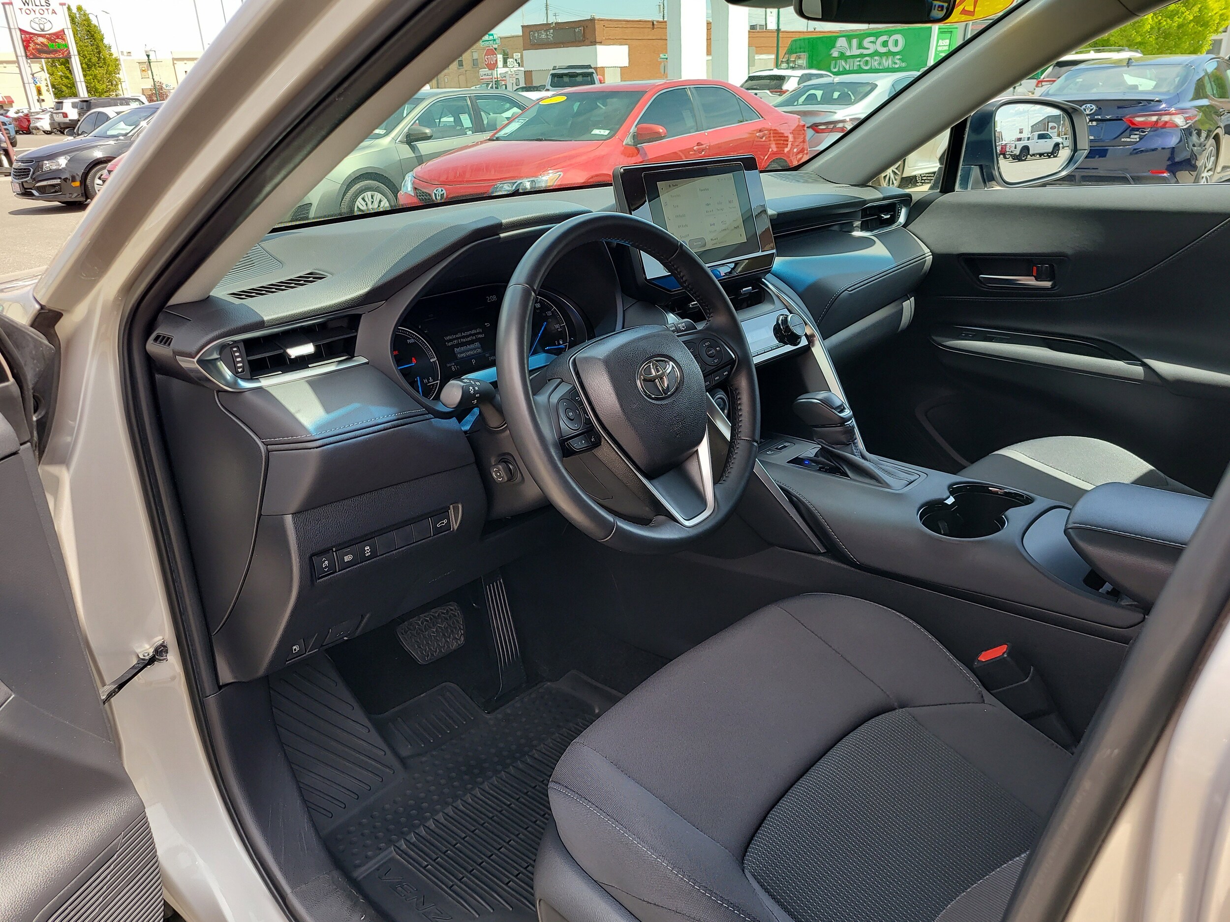 Used 2023 Toyota Venza LE with VIN JTEAAAAH3PJ133184 for sale in Twin Falls, ID