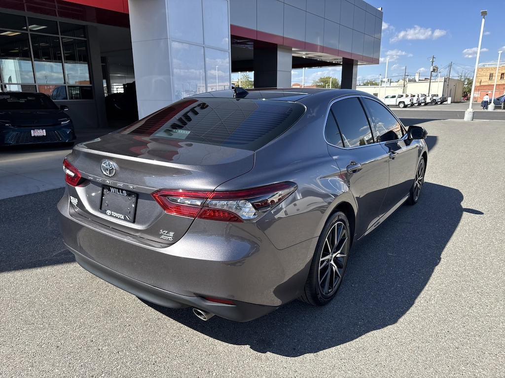 Used 2024 Toyota Camry XLE Sedan