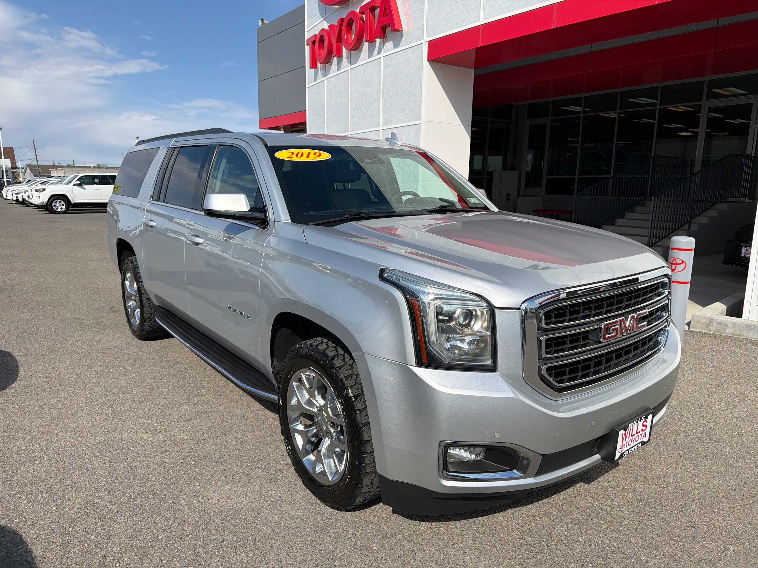 2019 GMC Yukon 4WD SLT's photo