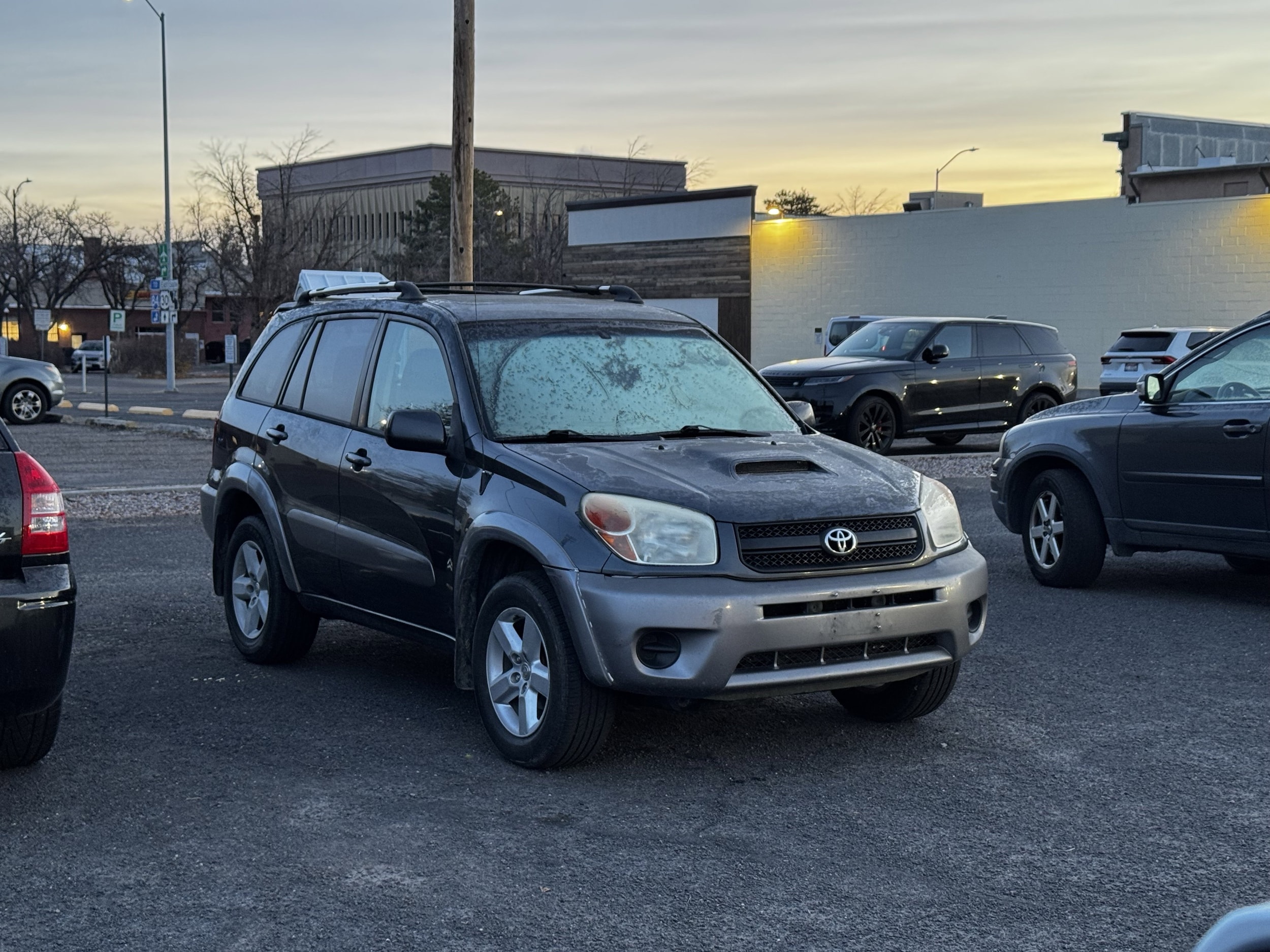 2004 Toyota RAV4 Base