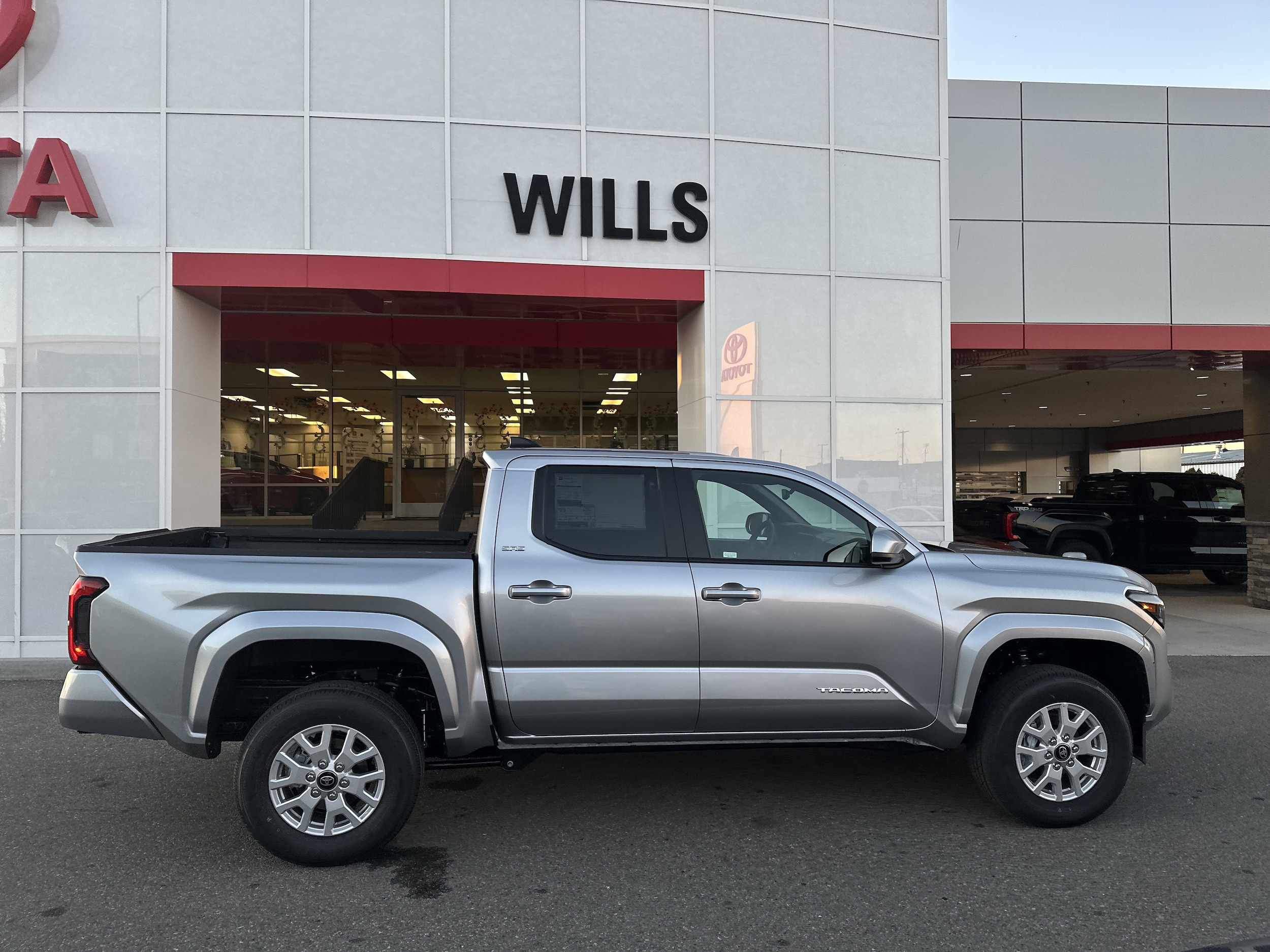 2026 Toyota Tacoma SR5's photo