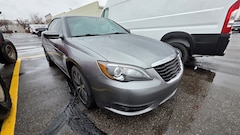 2012 Chrysler 200