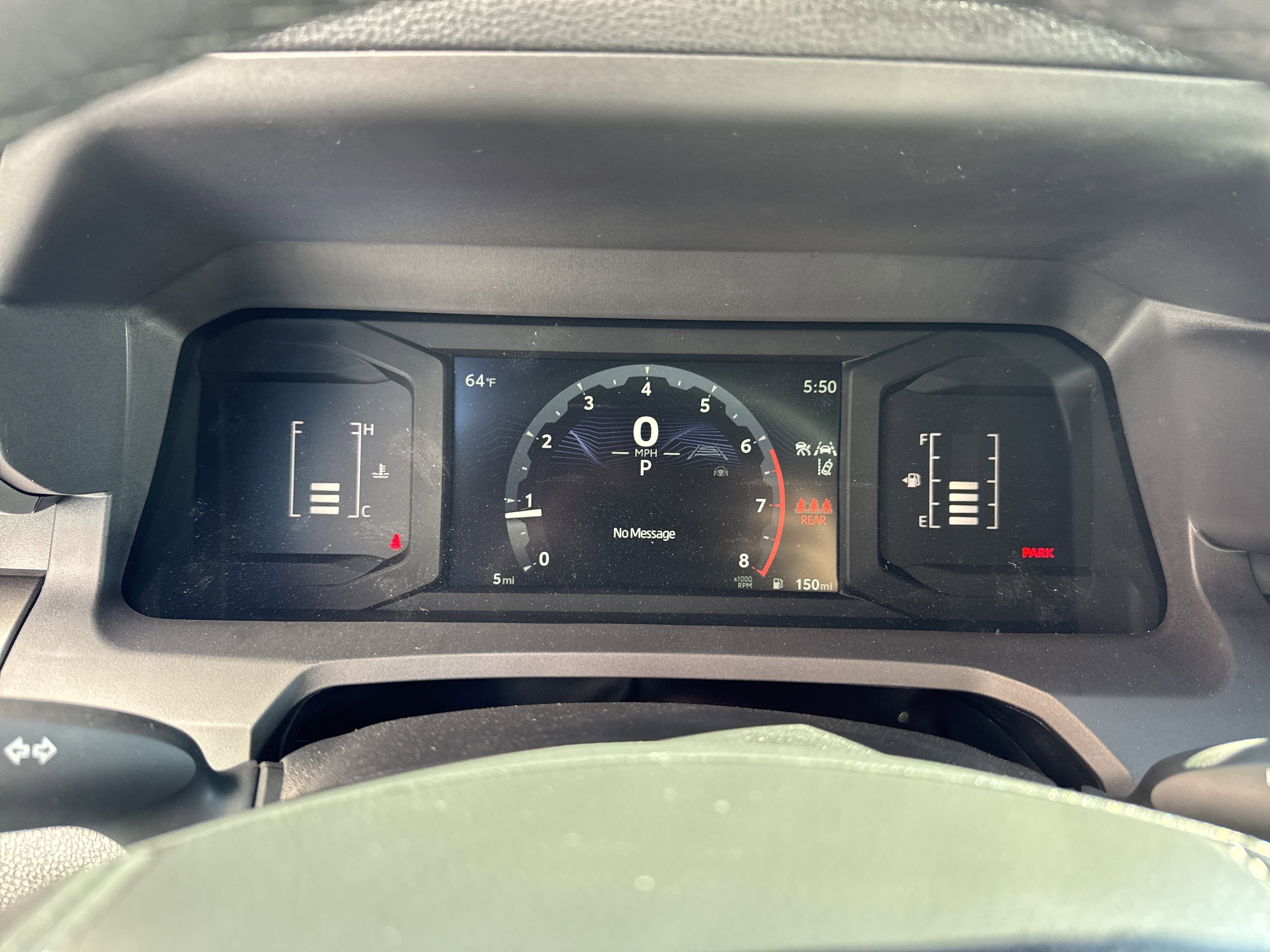 2025 Toyota Tacoma SR5 - Photo 16