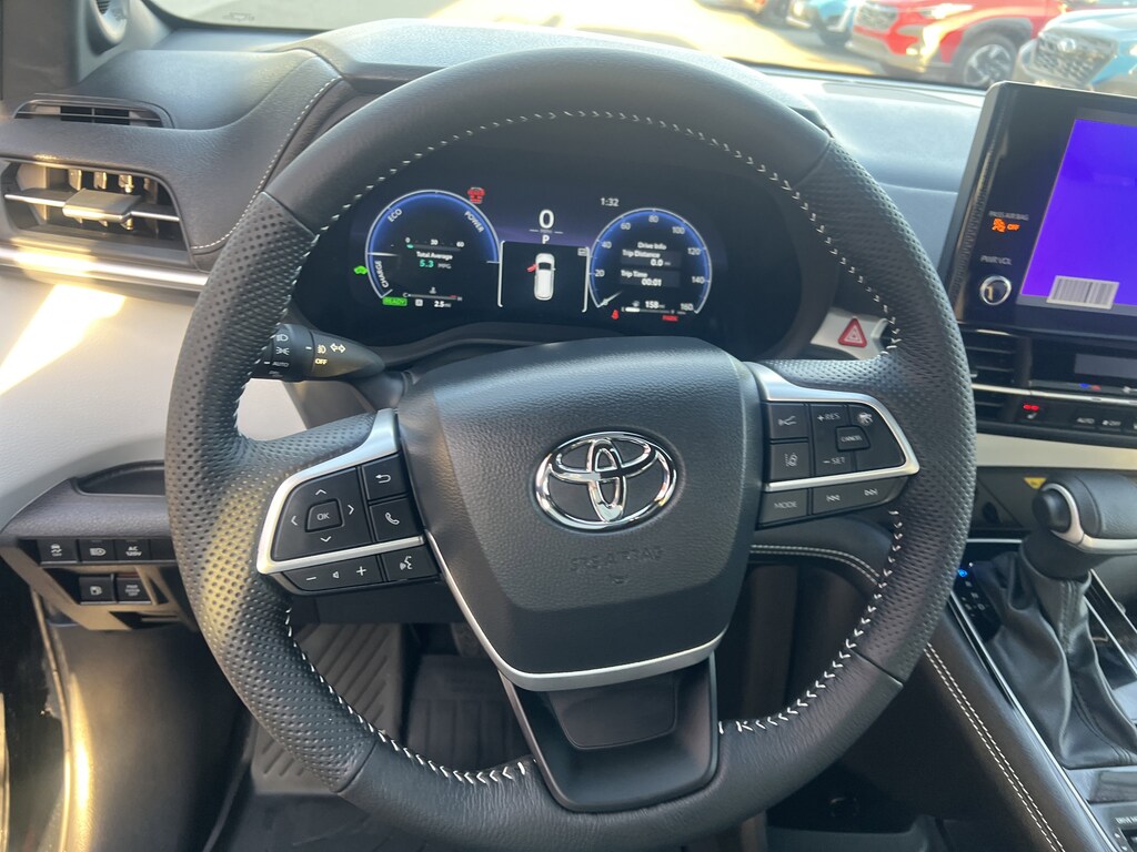 New 2026 Toyota Sienna XSE Van Passenger Van