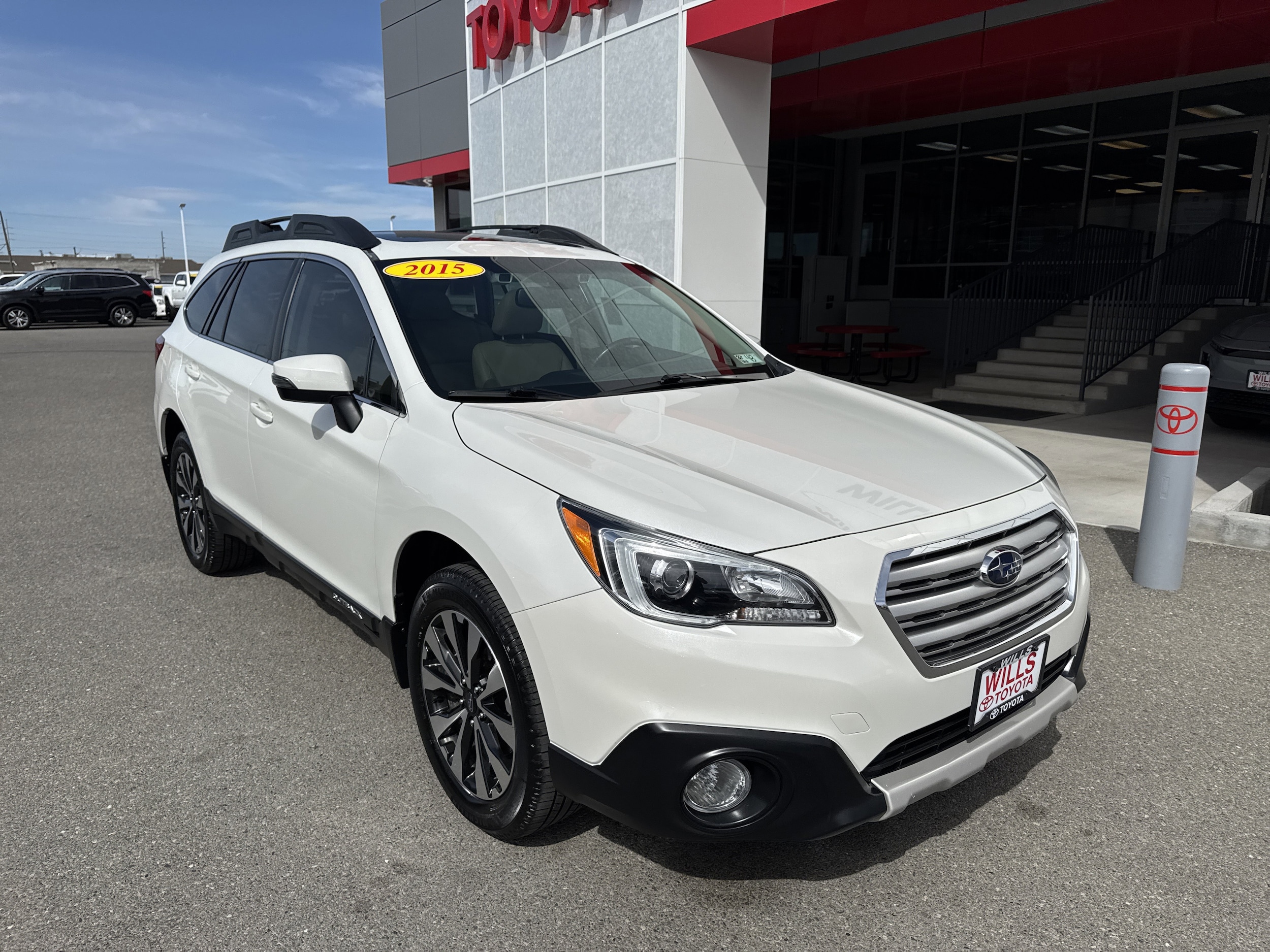 2015 Subaru Outback 2.5i Limited CVT PZEV's photo